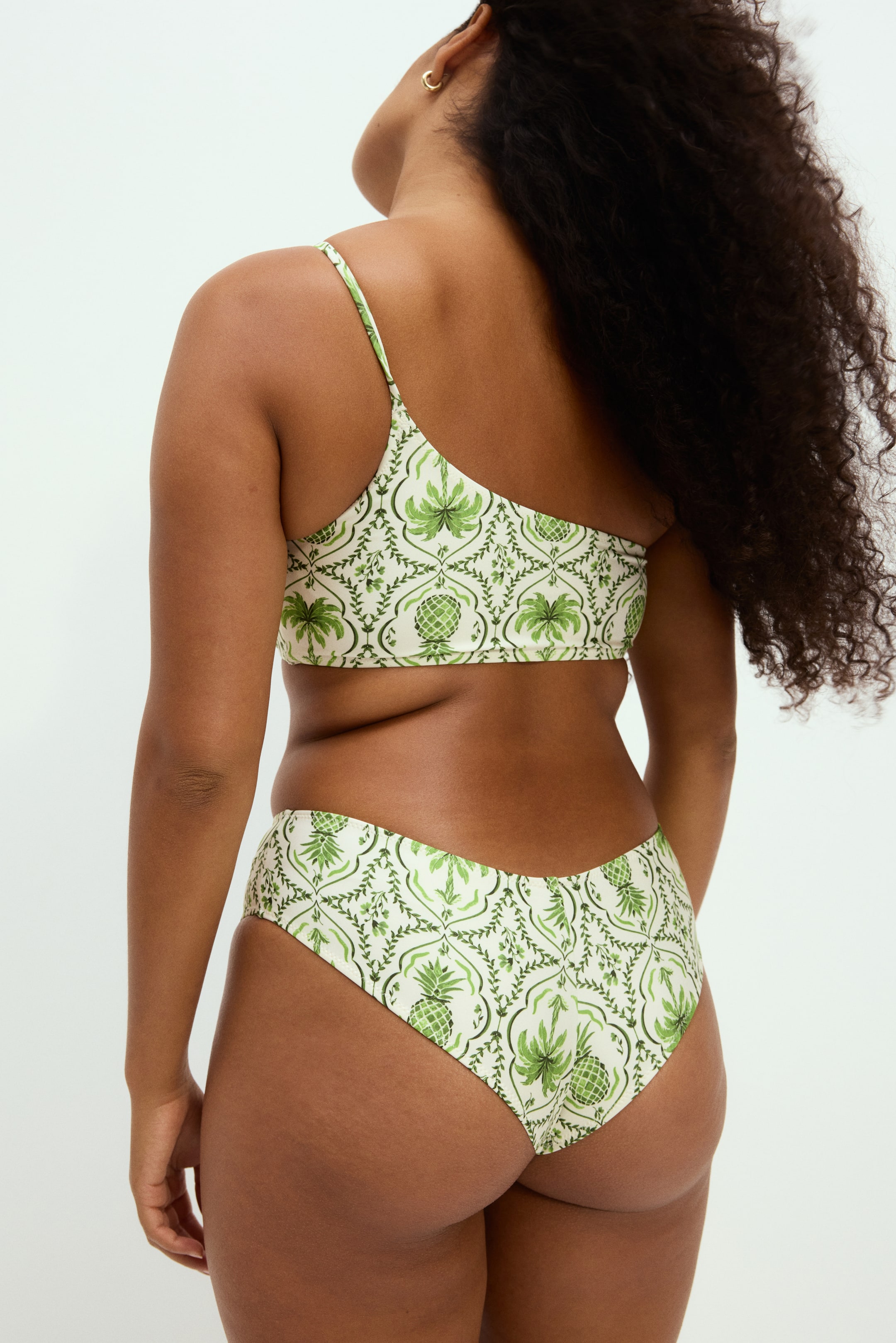 View larger image: Padded One Shoulder Bikini Top - White/Green pattern - Ladies | H&M AU 3