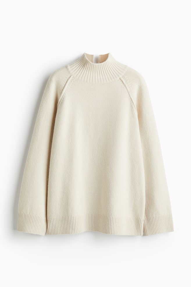Oversized Pullover mit Turtleneck - Hellbeige/Braun - 1