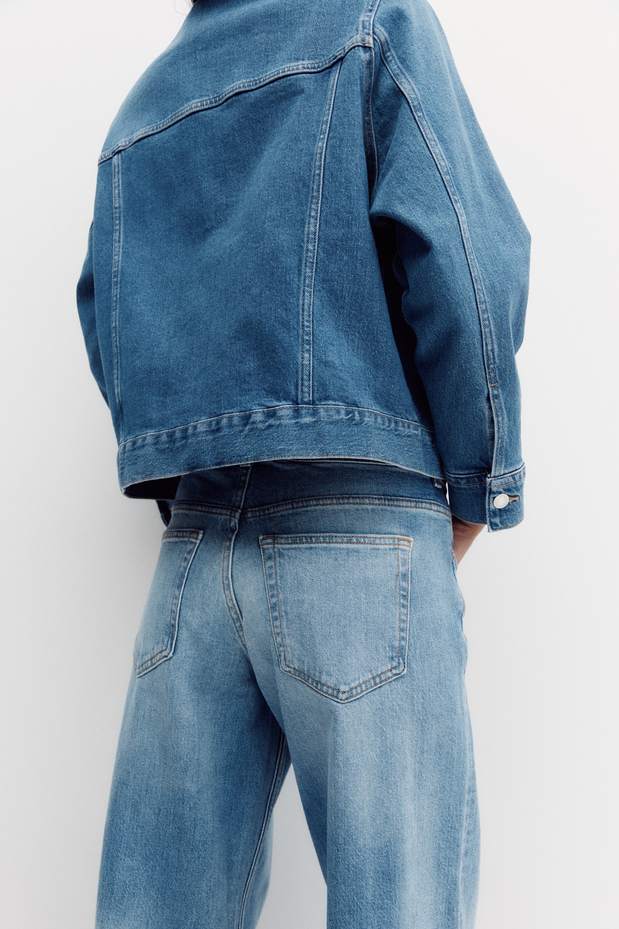 Jean jambes larges taille très haute