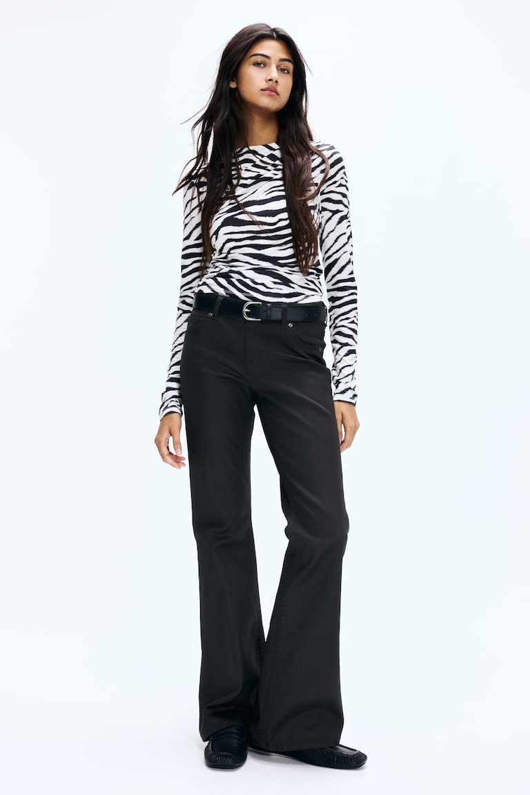 Flared Low Jeans