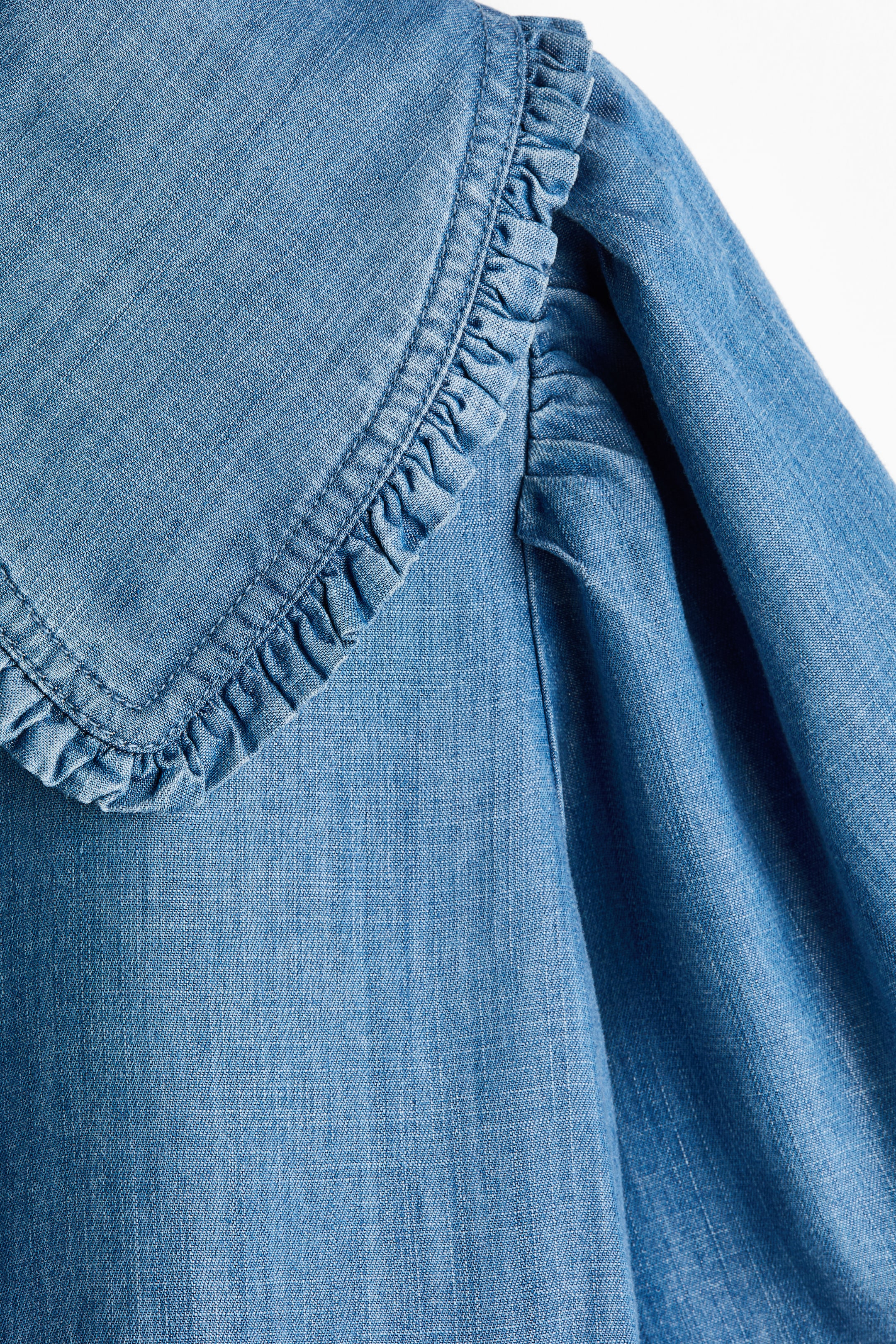 Blouse à nouer en denim