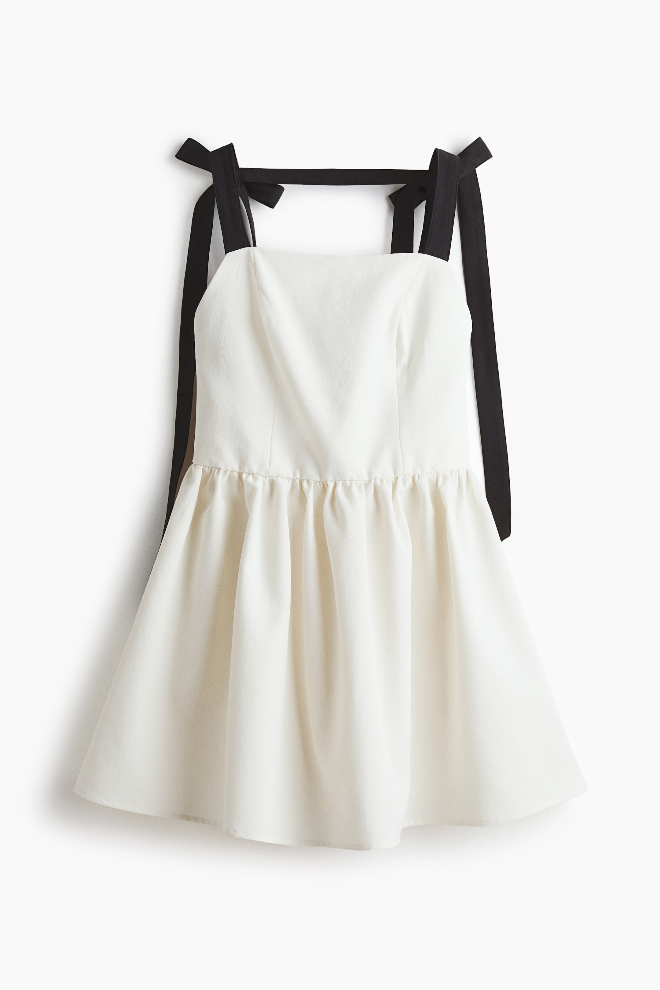 View larger image: Bow-detail dress - White - Ladies | H&M SG 6