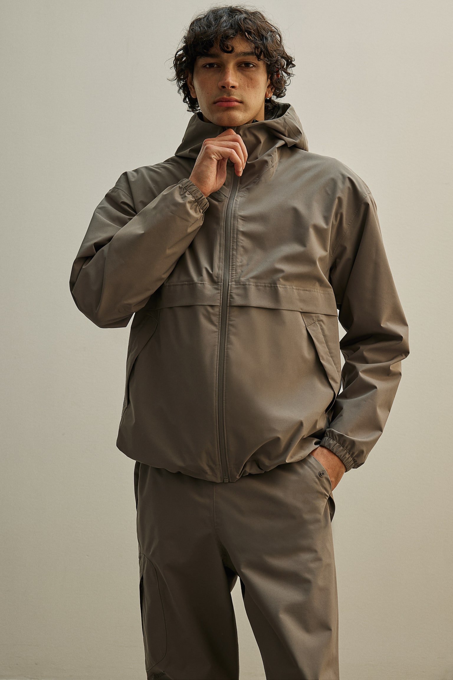 Unisex Rain Jacket In StormMove™ - Mole/Black - 1