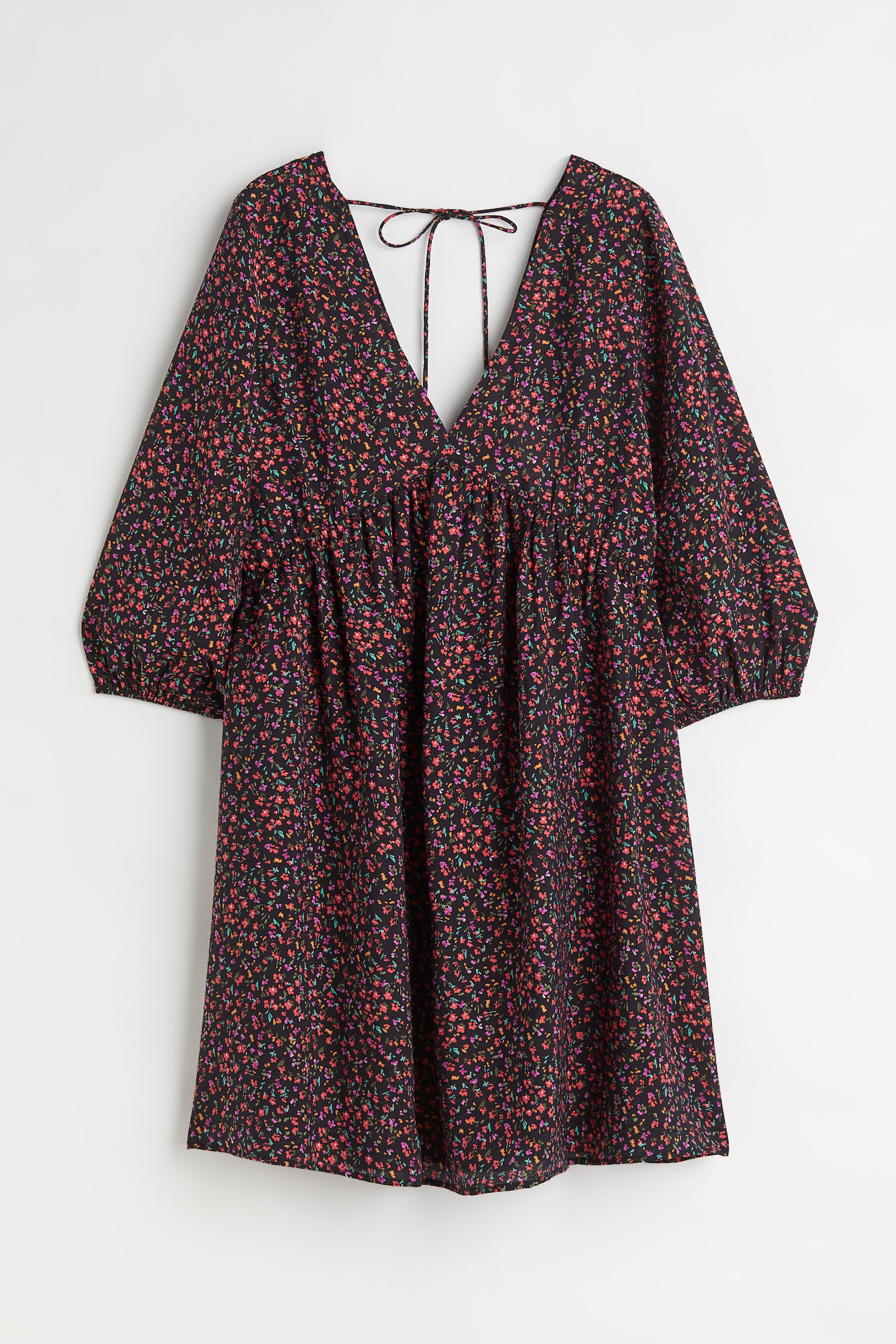 View larger image: V-neck dress - Black/Small flowers - Ladies | H&M 1