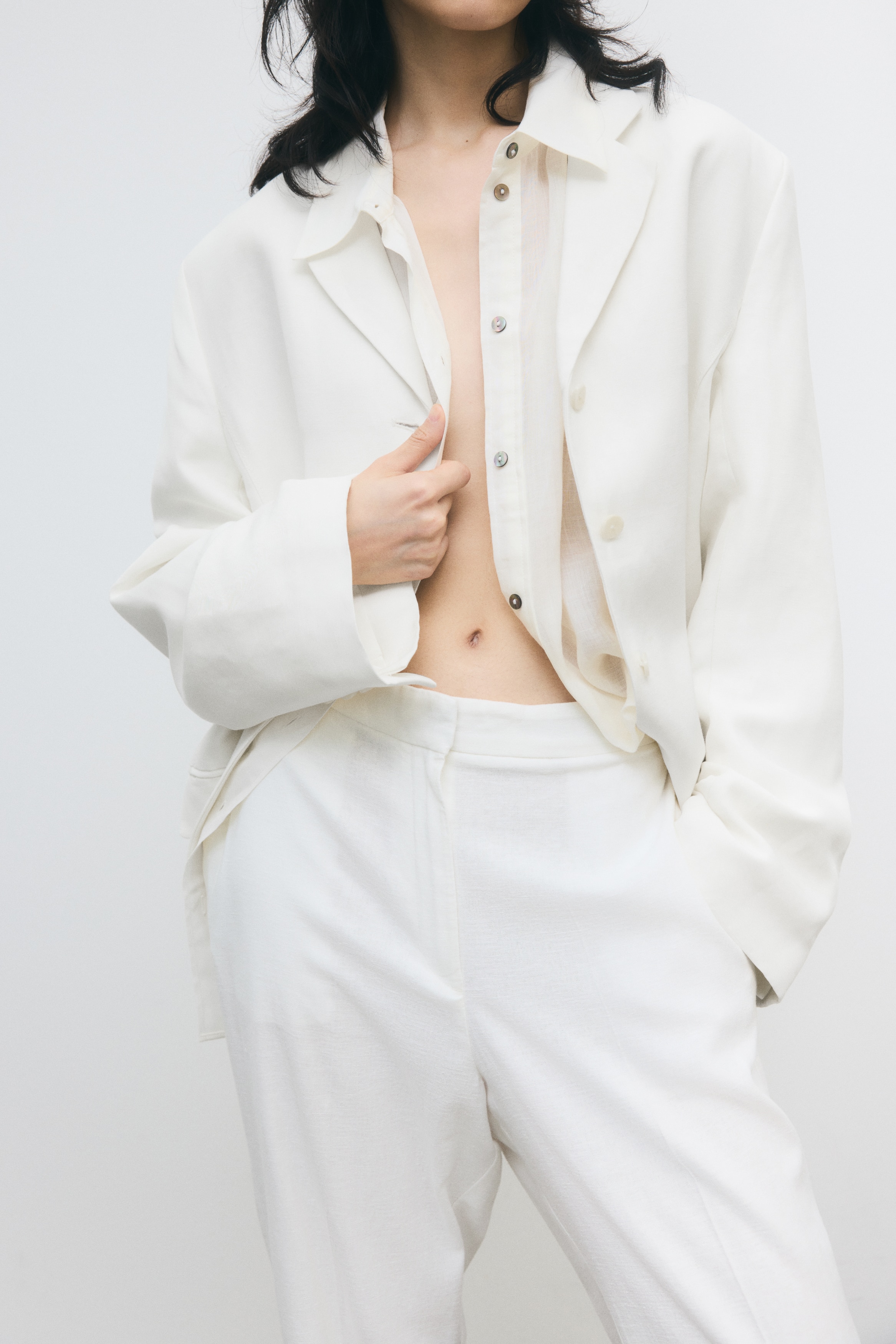 ブーツカット リネンブレンドパンツ - ホワイト - レディース