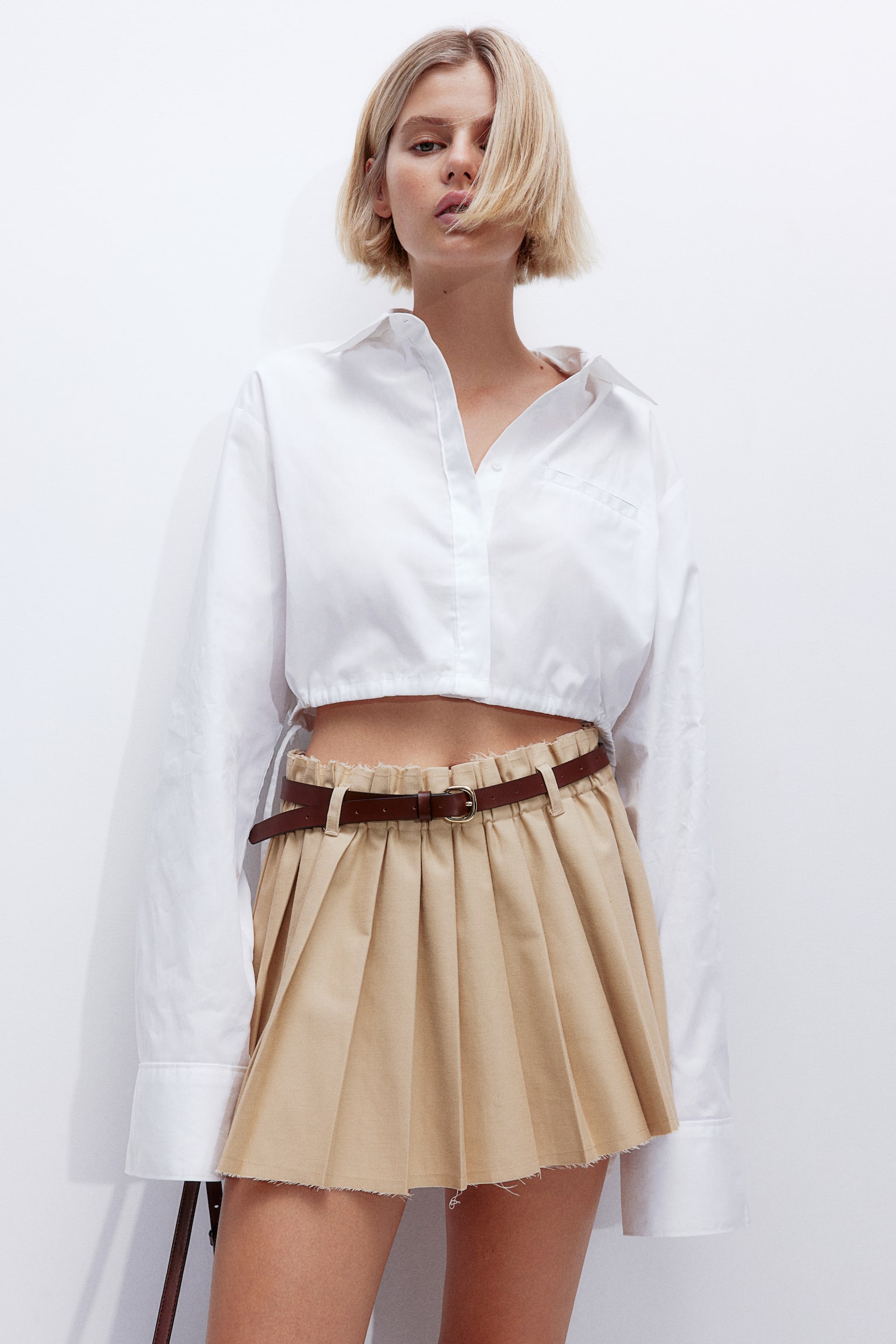 Cropped drawstring-detail shirt - White/Black - 3