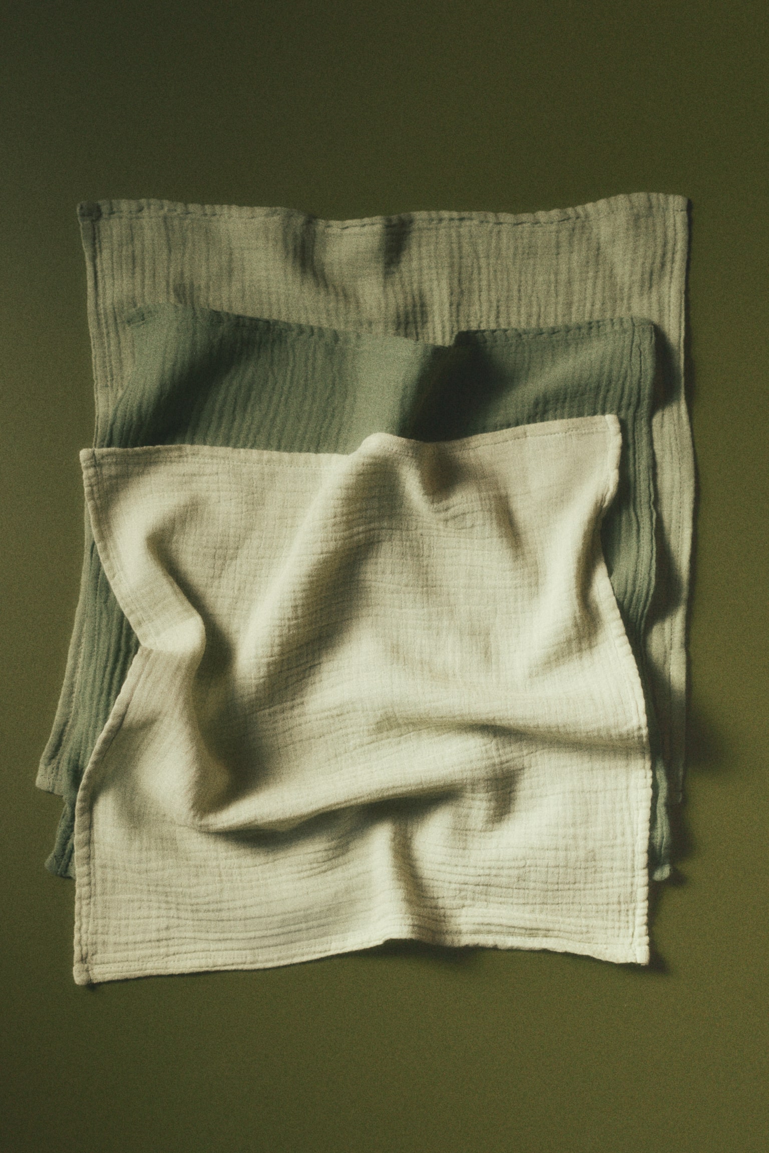 3-pack muslin cloths - Light khaki green/Beige/White/Powder pink/Old rose/Old rose/Beige/Pale pink/Dark pink/Dusty pink - 2