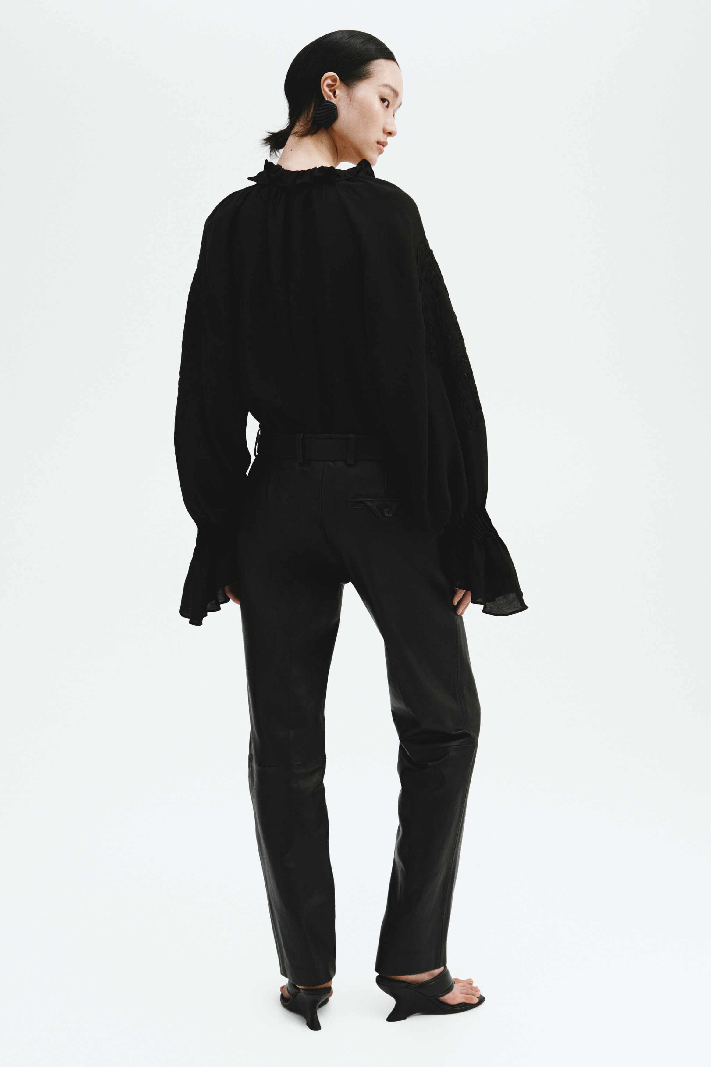 Women's Black Linen-Blend Blouse with Embroidery | H&M US