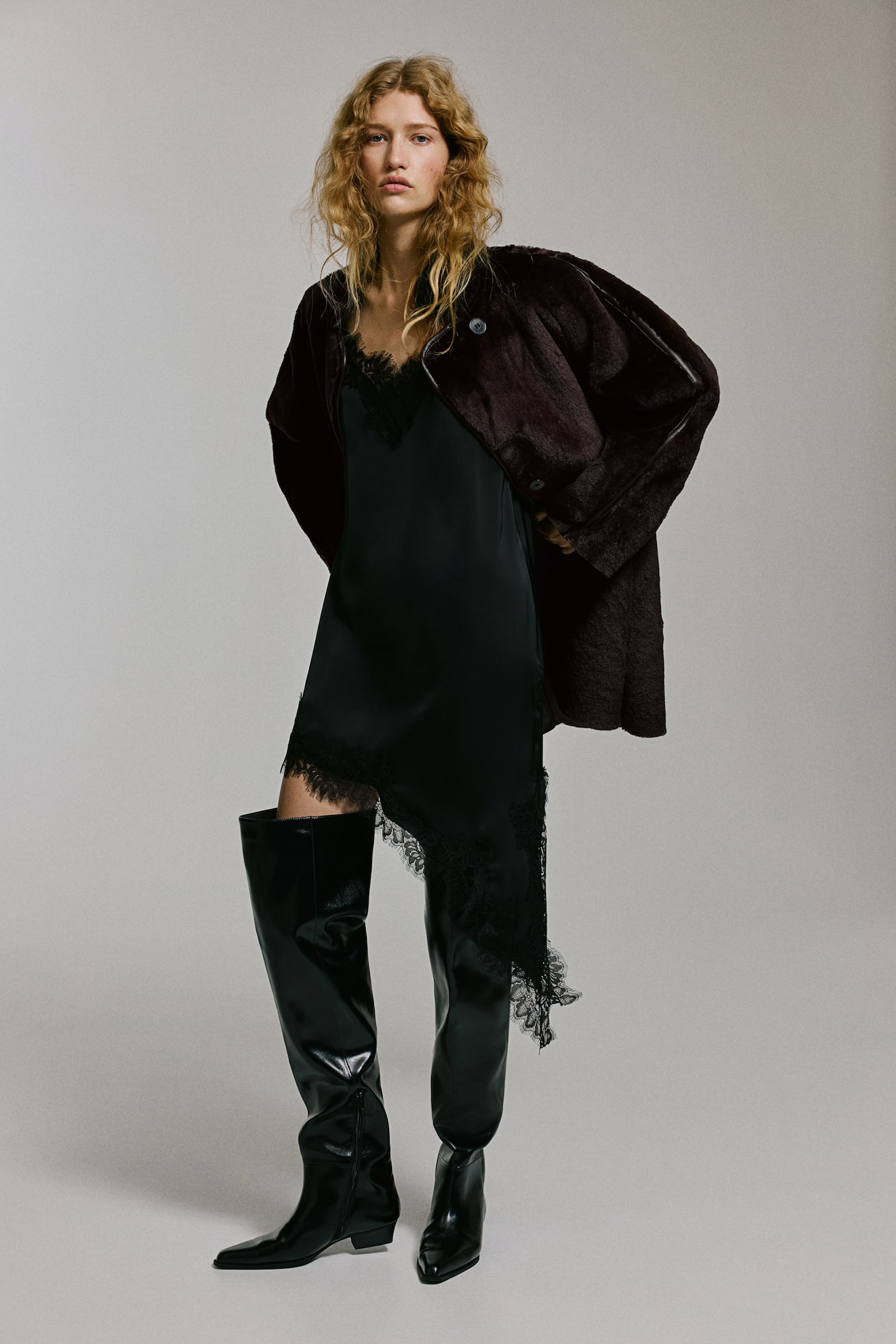 Fluffy coat - Dark brown/Beige/Dark green - 1