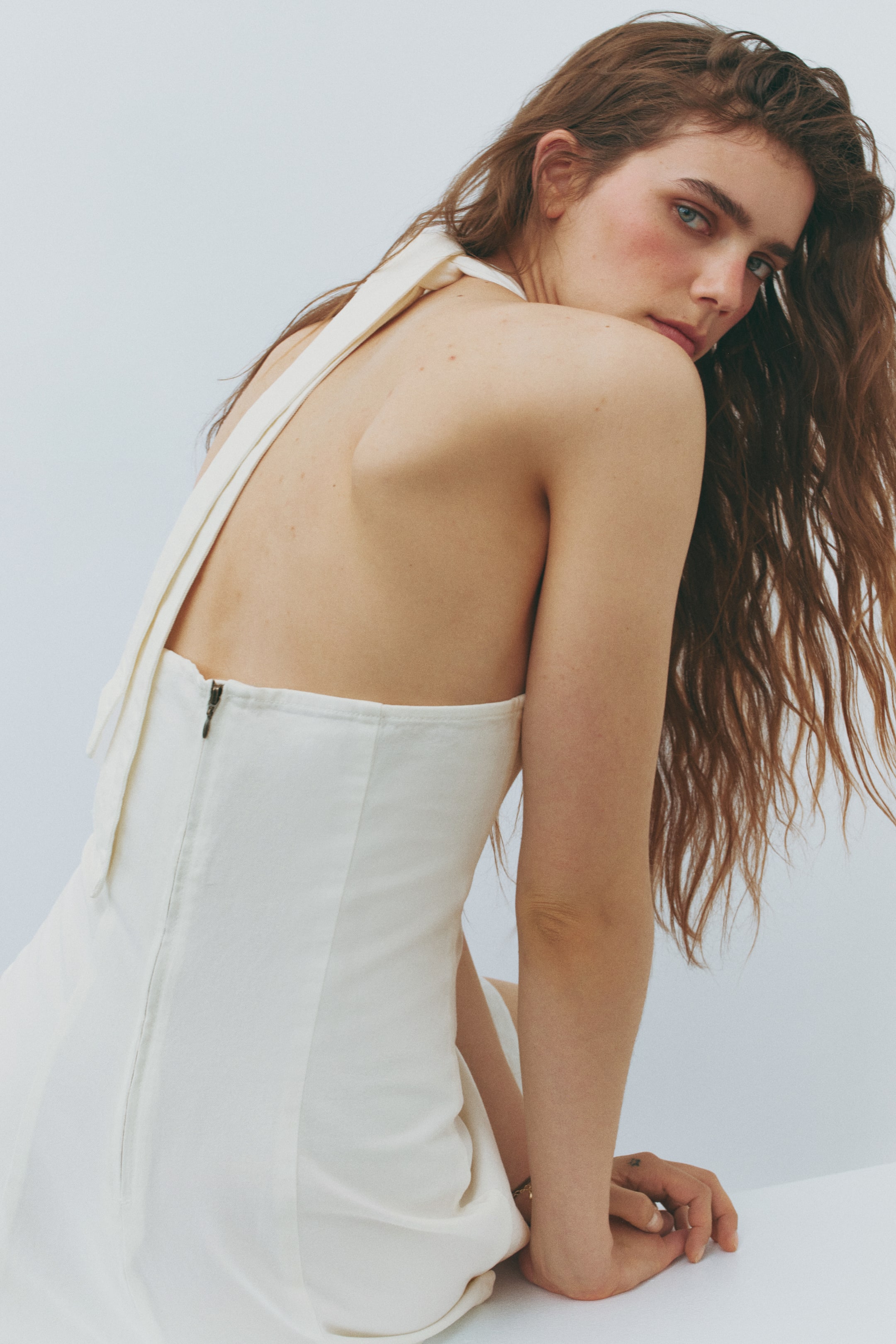Robe dos nu en denim