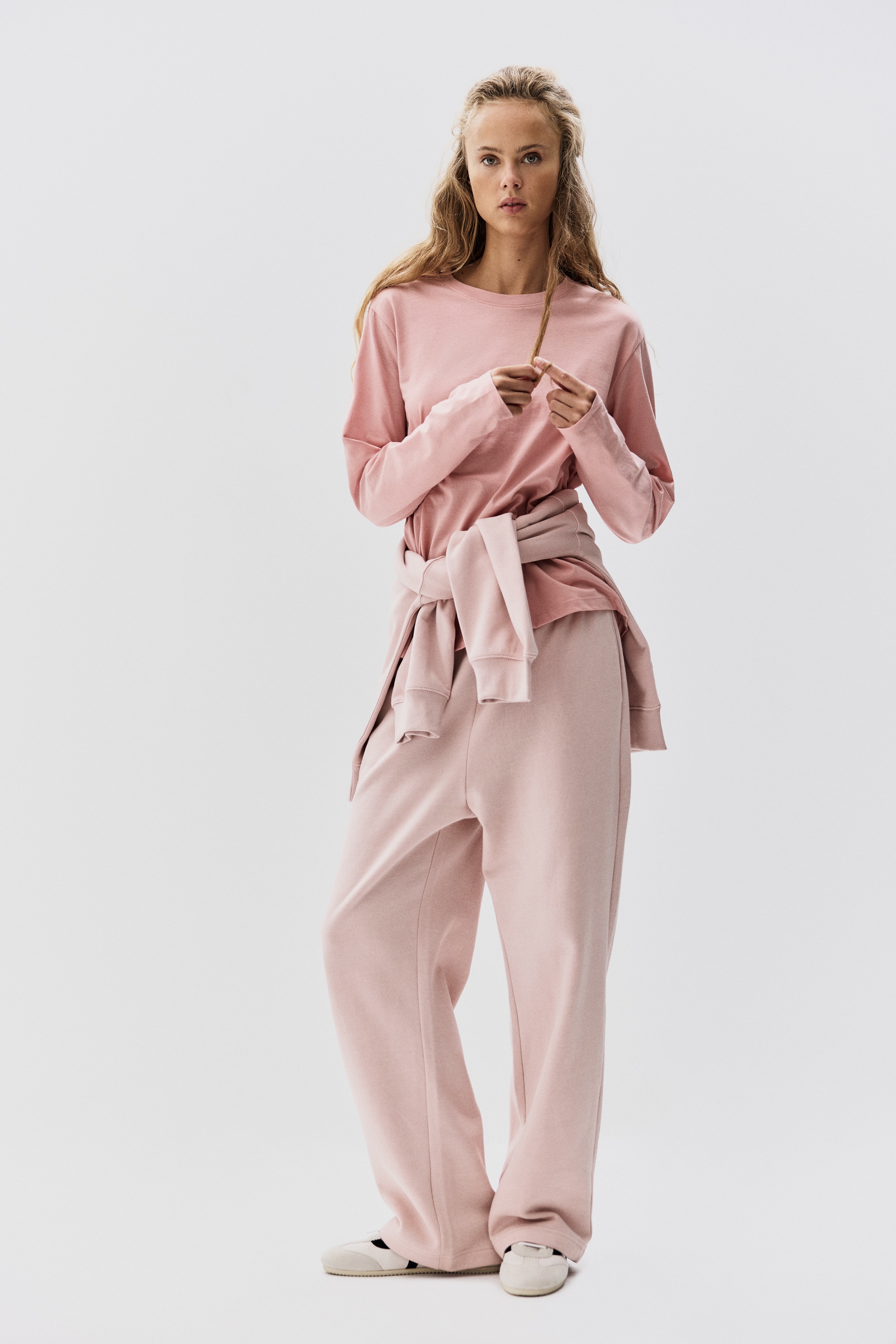 トップス AM1366 Lindsay logo tops pink AM1366 Lindsay logo tops pink