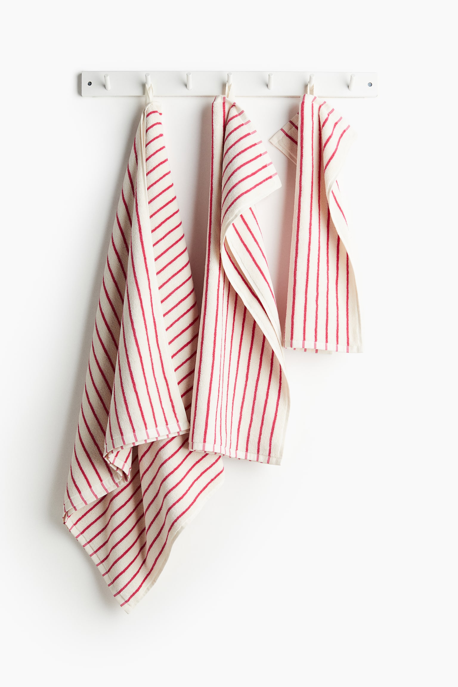 Striped guest towel - Hot pink/White/Light beige/White/Light pink/Striped/Sage green/Striped/Light blue/Striped/White/Black striped - 4