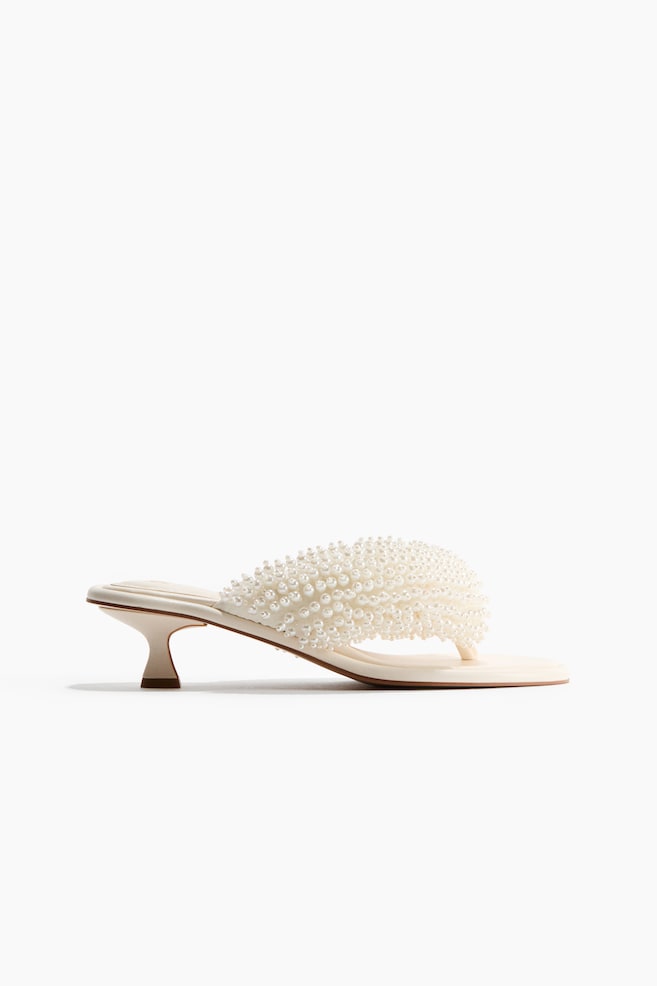 Sandalias de tacón con cuentas - Crema - 1