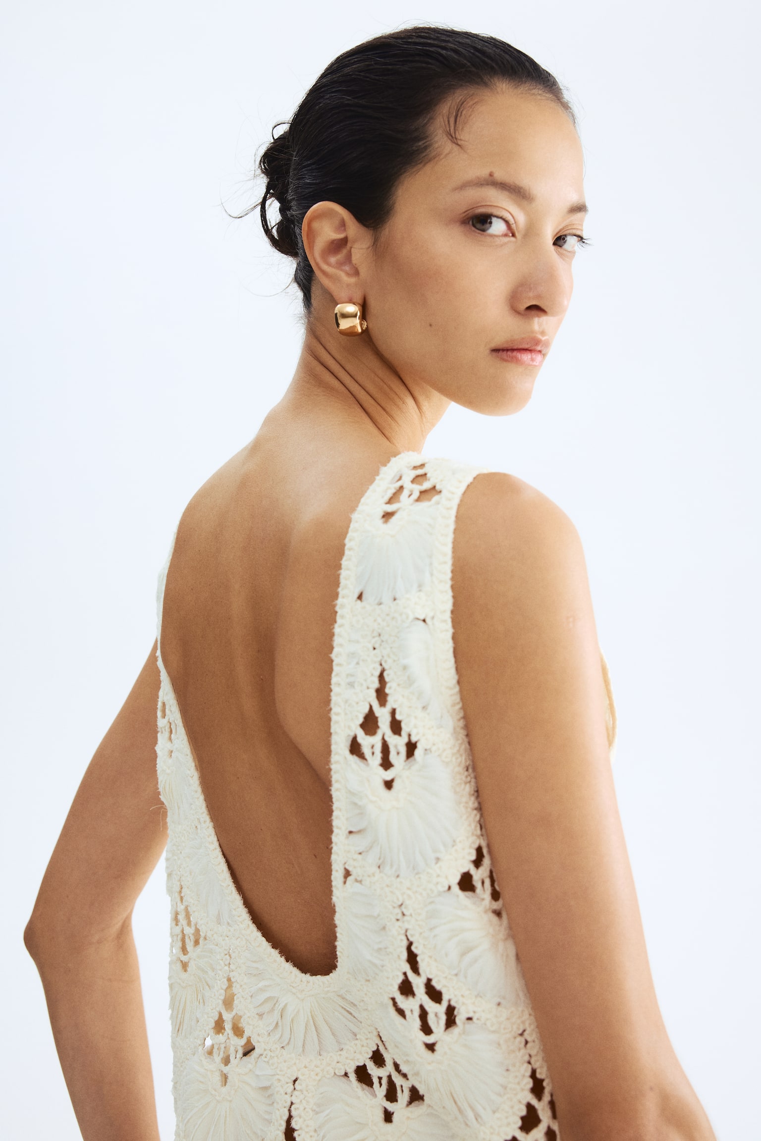 Top decotado nas costas com aparência de crochet - Creme - 5