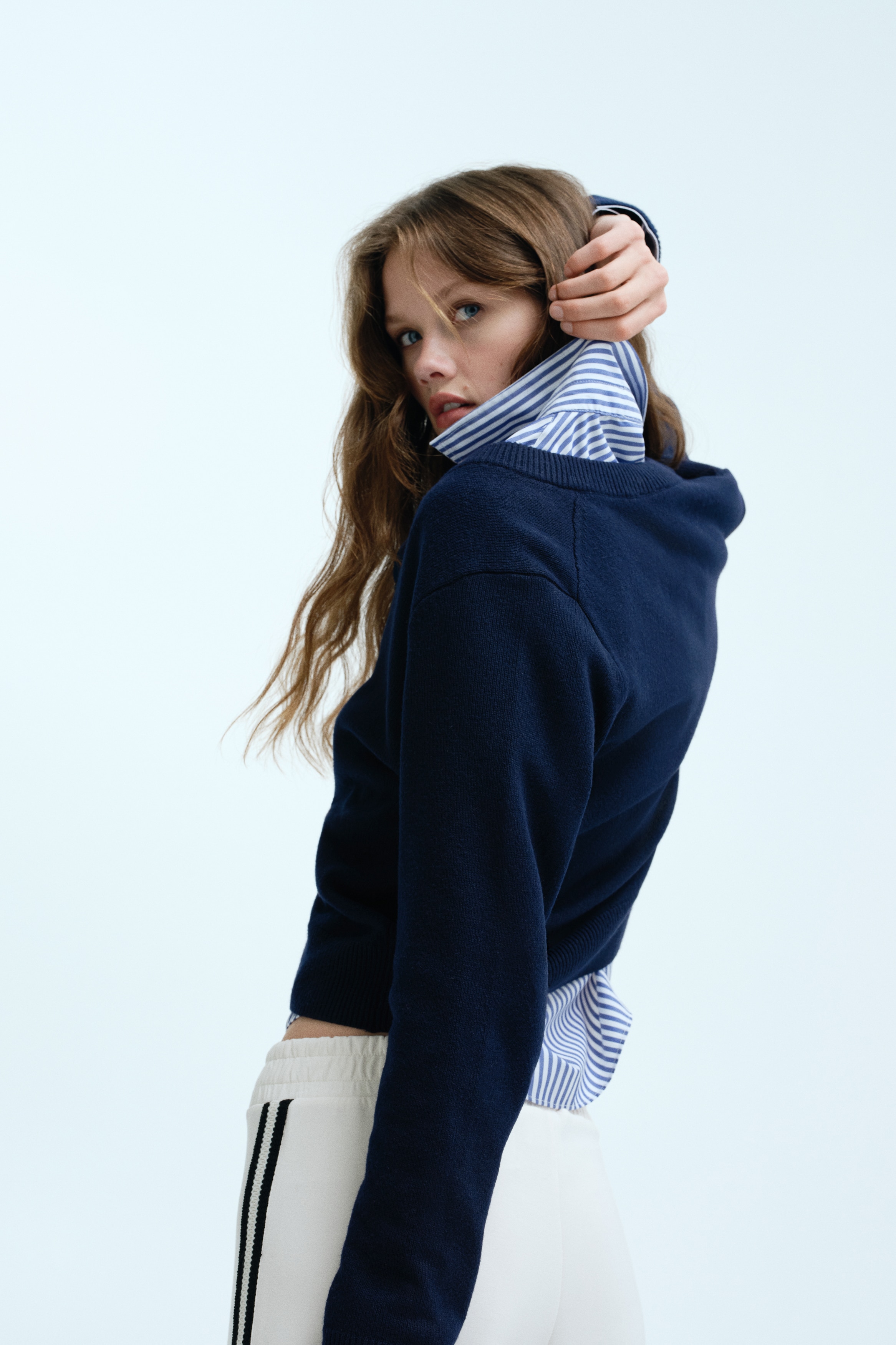 Fine-knit cardigan