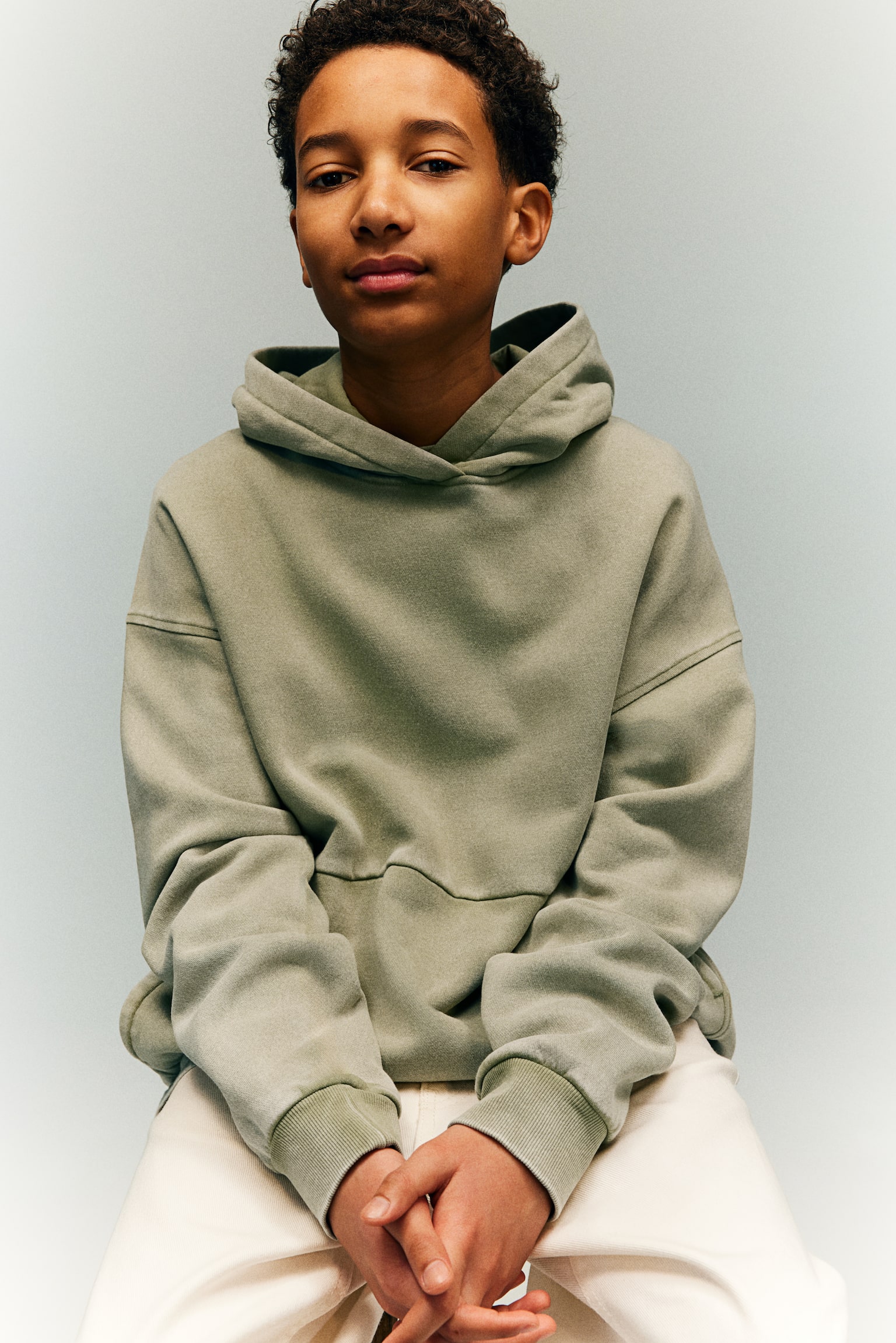 Oversized Washed Look Hoodie - Washed khaki green - 2