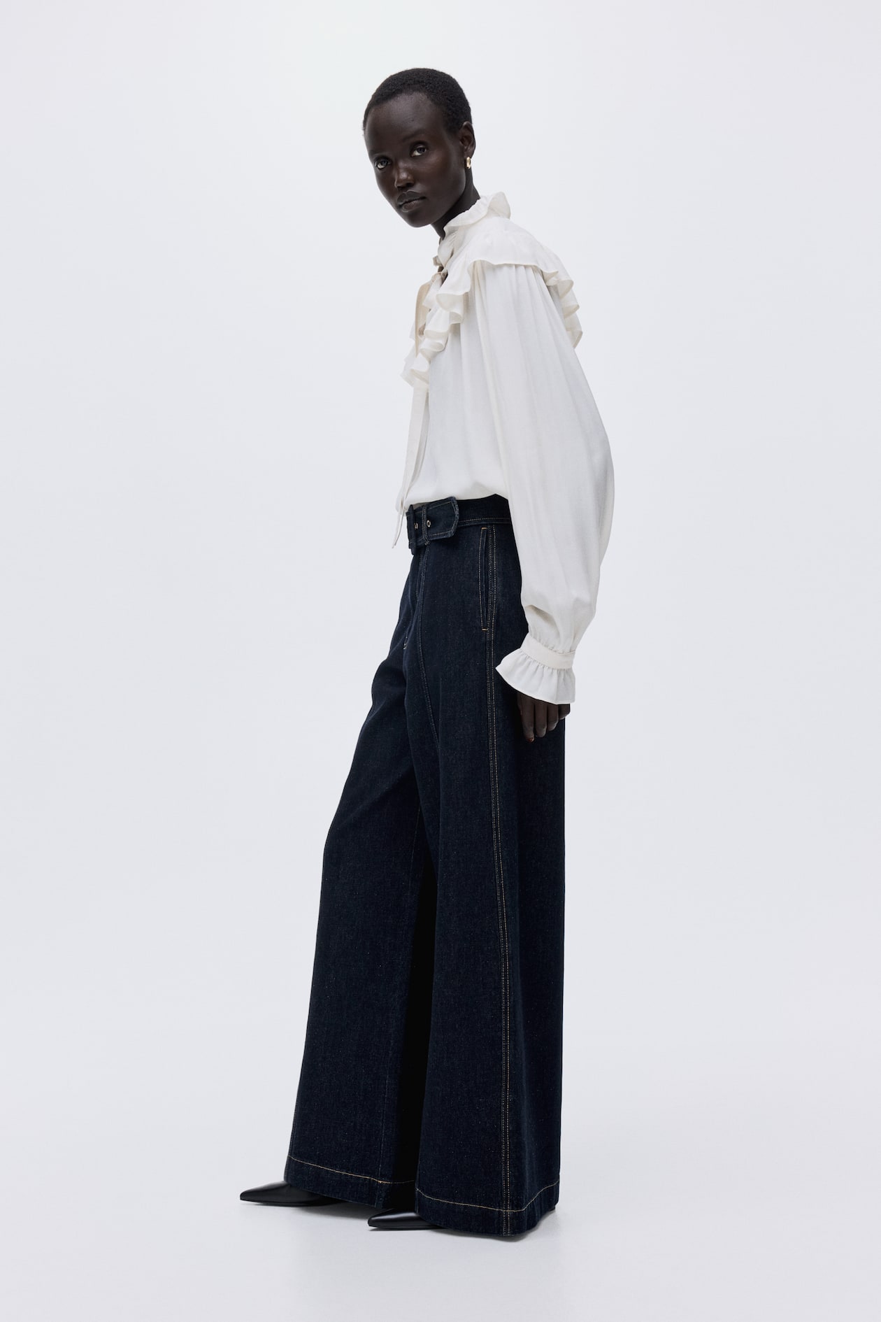 Wide High Jeans - image 2