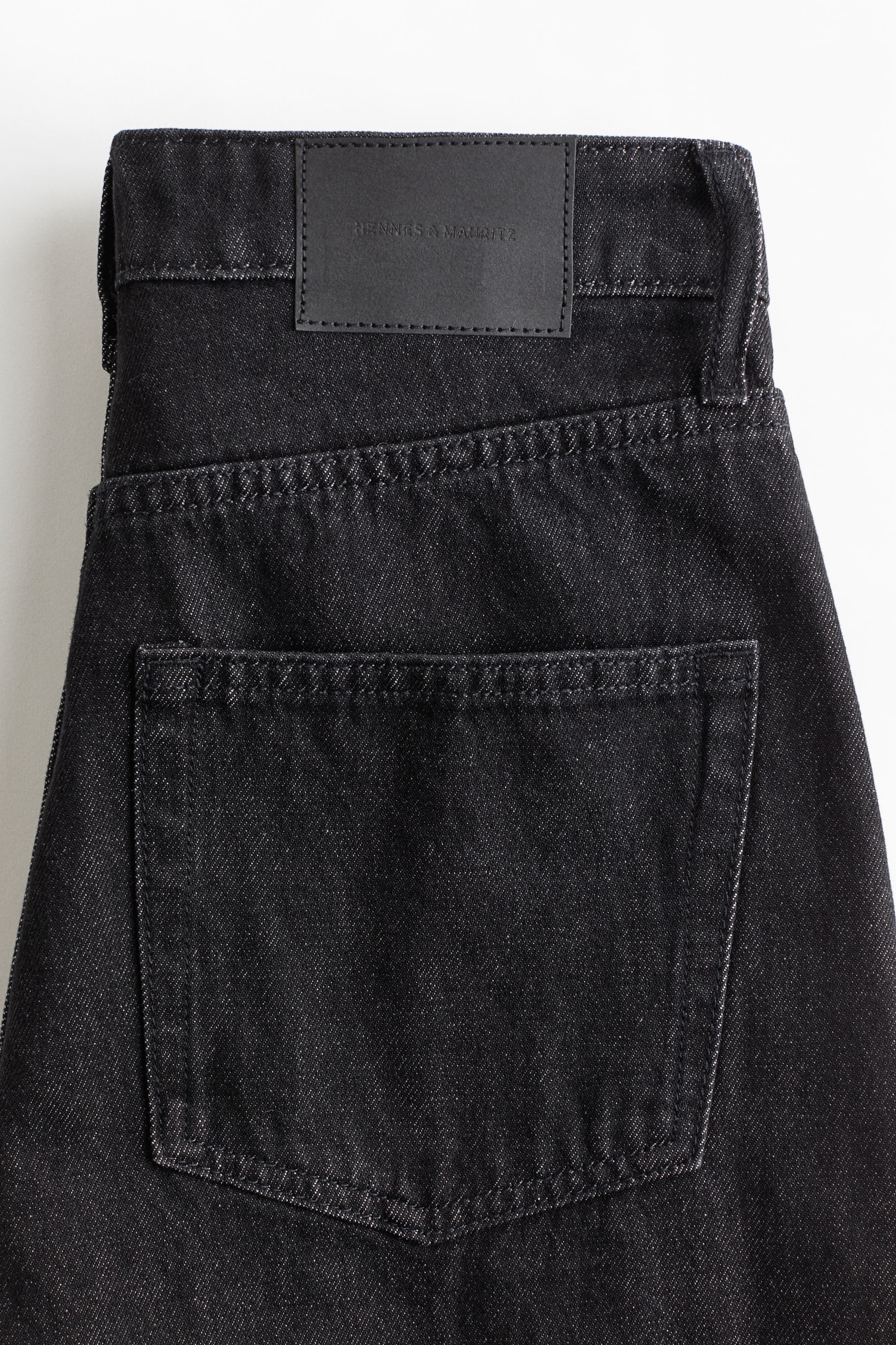 High-Waist Barrel-Leg Ankle Jeans