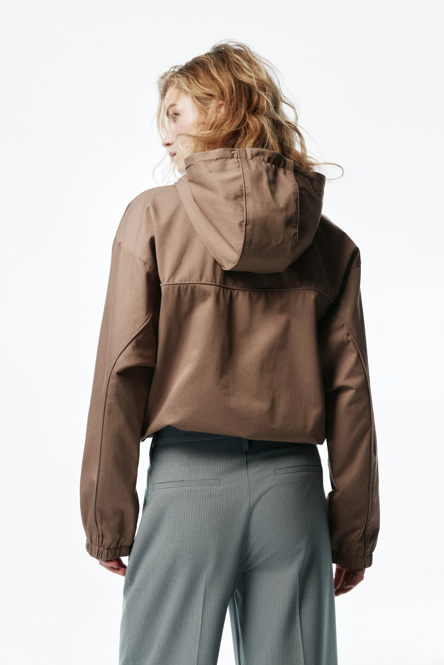 Hooded windbreaker - Beige - 4