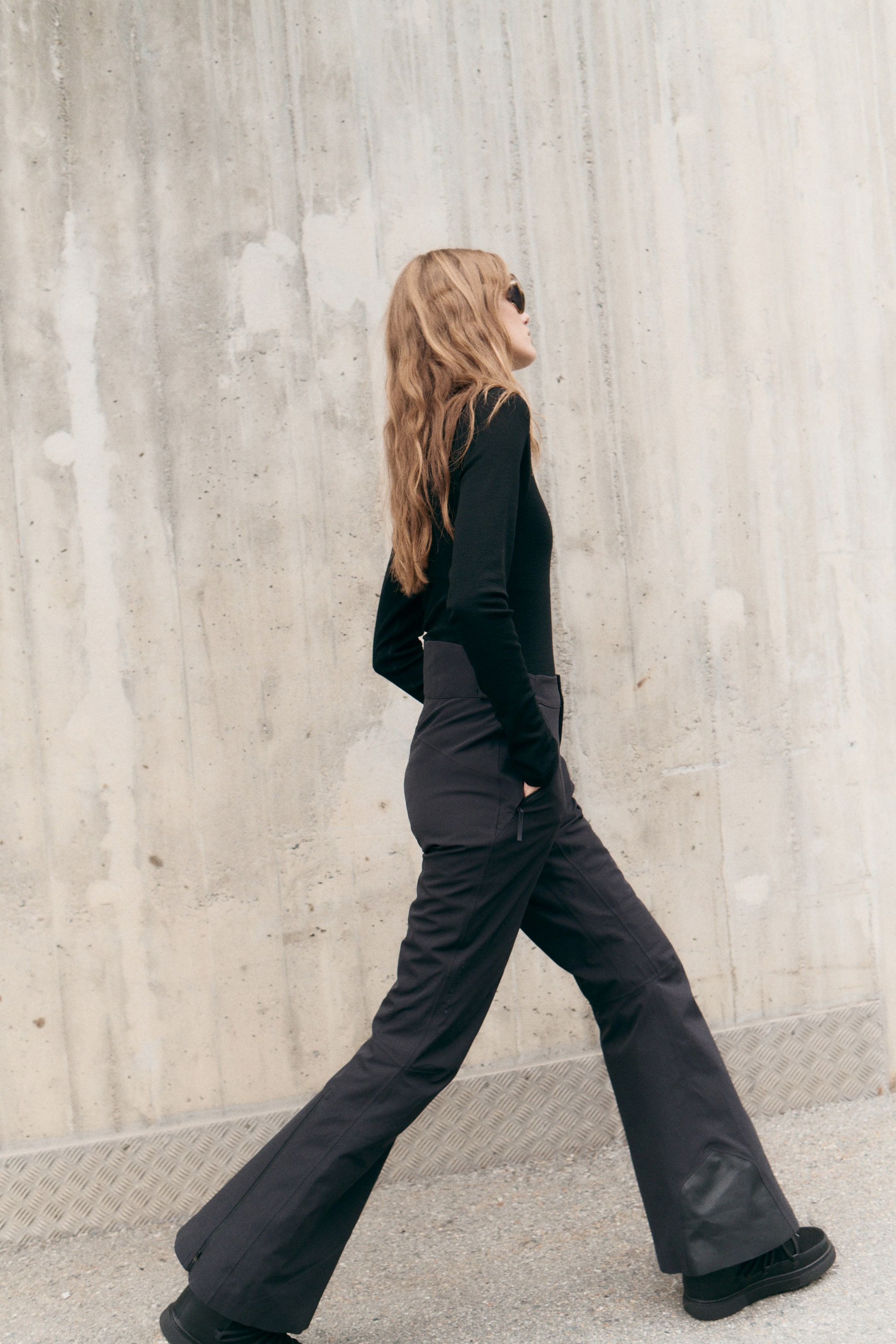 View larger image: Ski trousers with StormMove™ - Black - Ladies | H&M GB 1