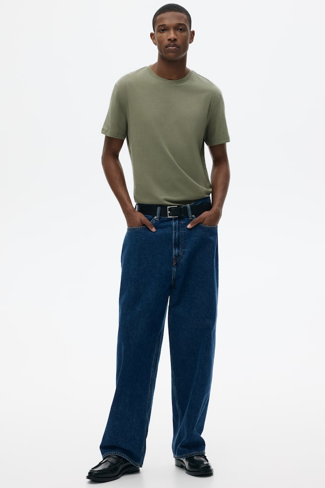 Tricou Slim Fit - Verde-kaki/Alb/Maro-închis/Negru/Alb/dungi negre/Bleumarin/Mov/Verde-pădure - 4