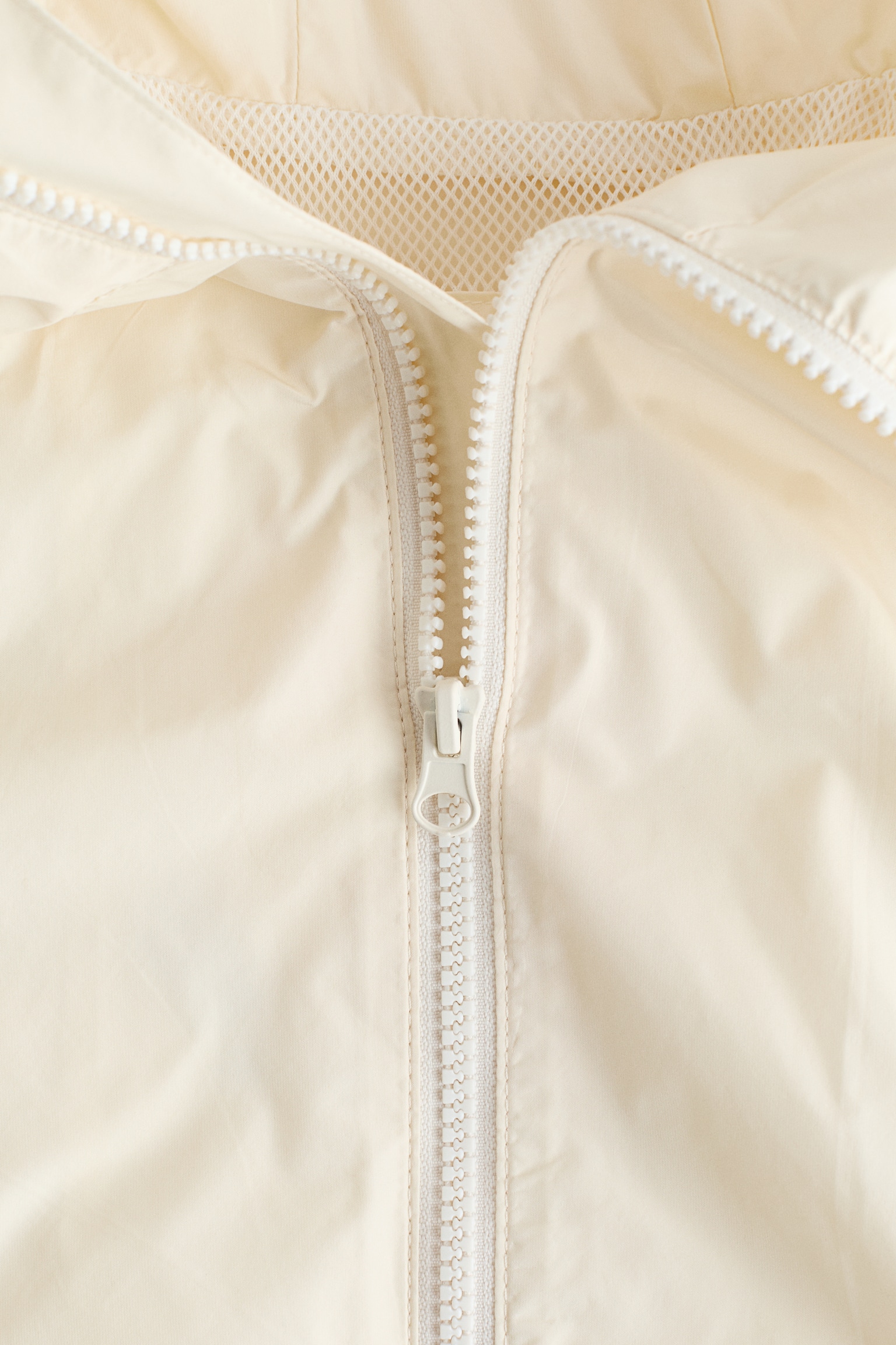 Hooded windbreaker - Cream/Dark blue - 8