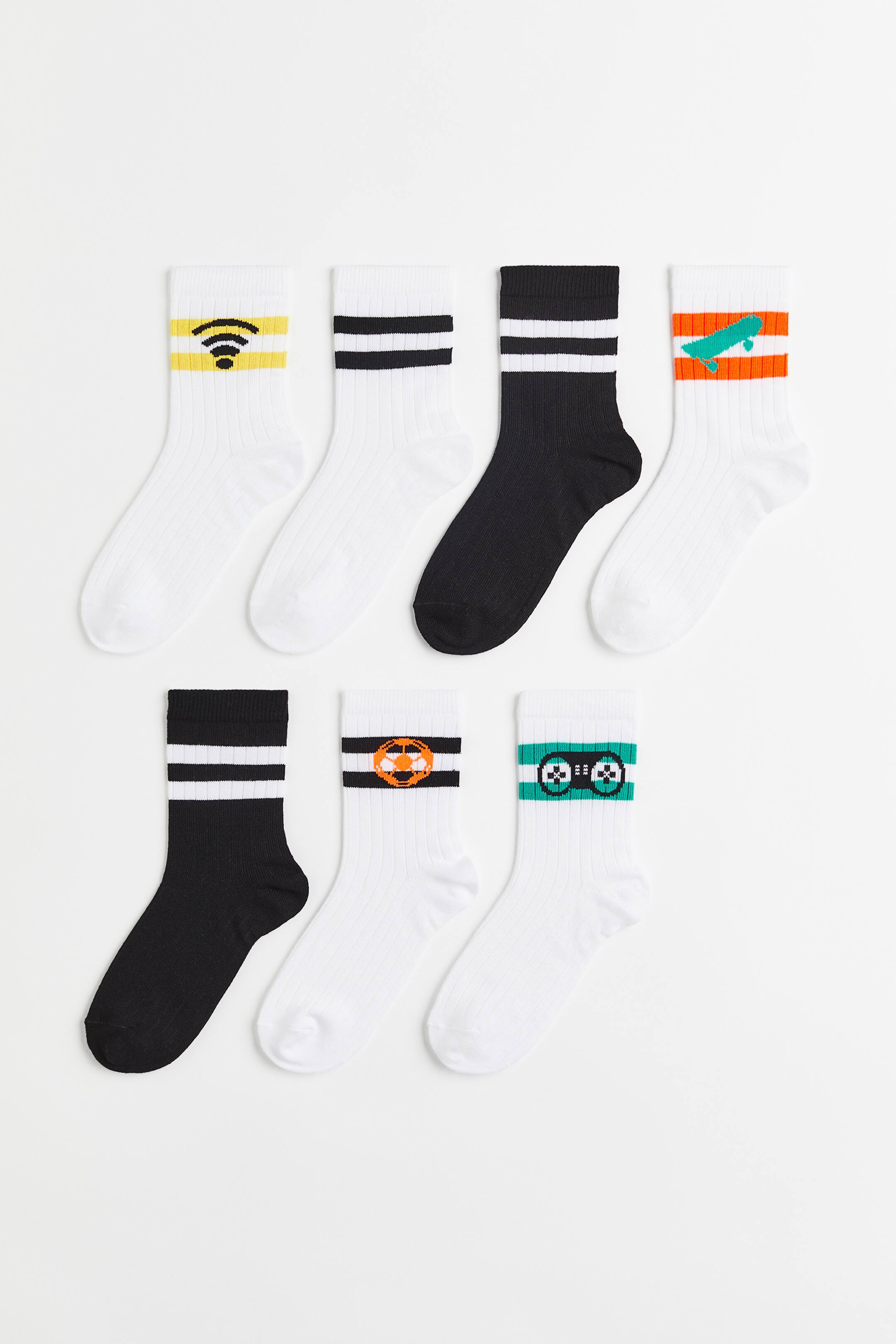 Xem ảnh lớn hơn: Bộ 7 đôi tất - Màu trắng/Đen - Kids | H&M VN 1