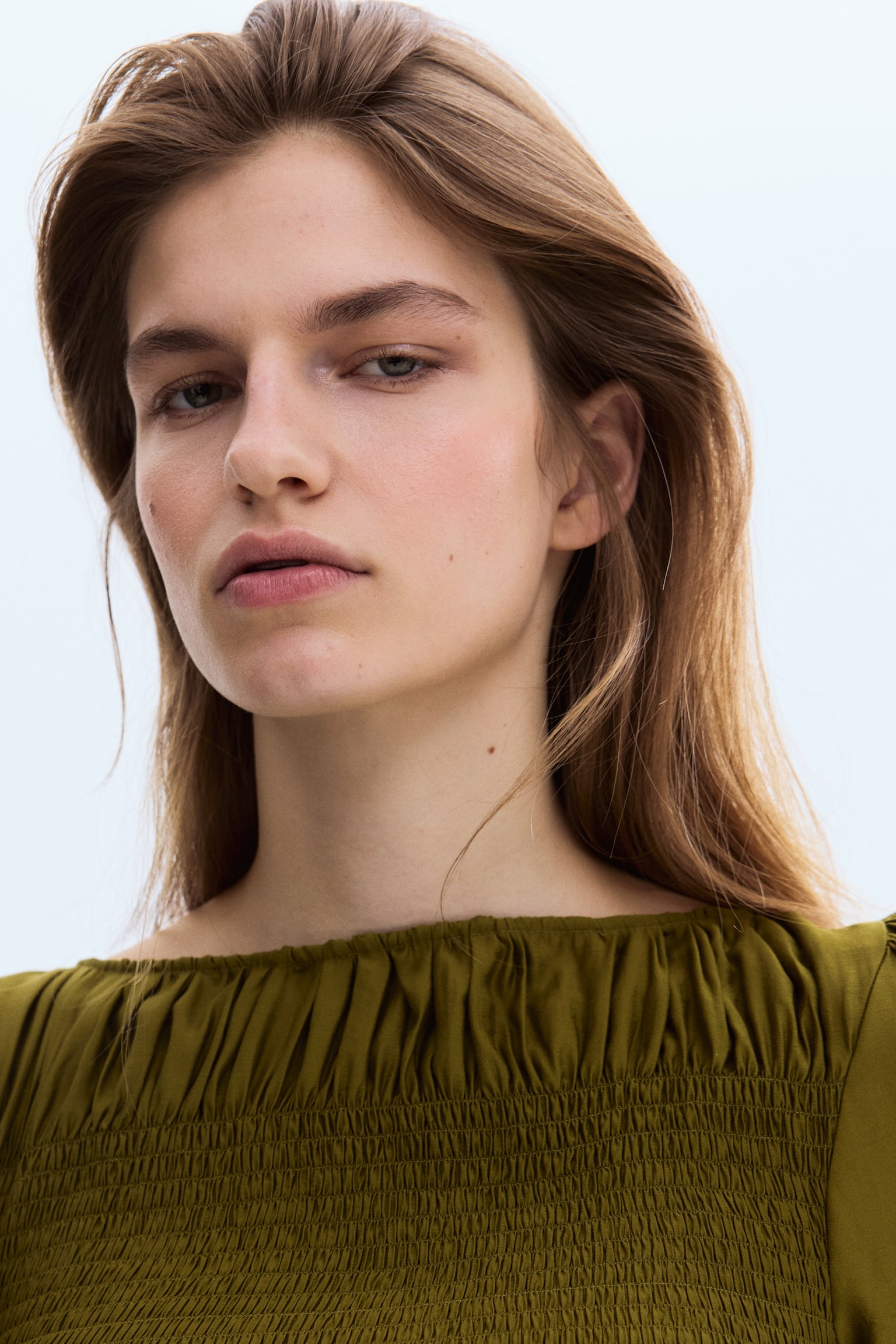 Smocked viscose-blend blouse - Dark khaki green/Light beige - 6