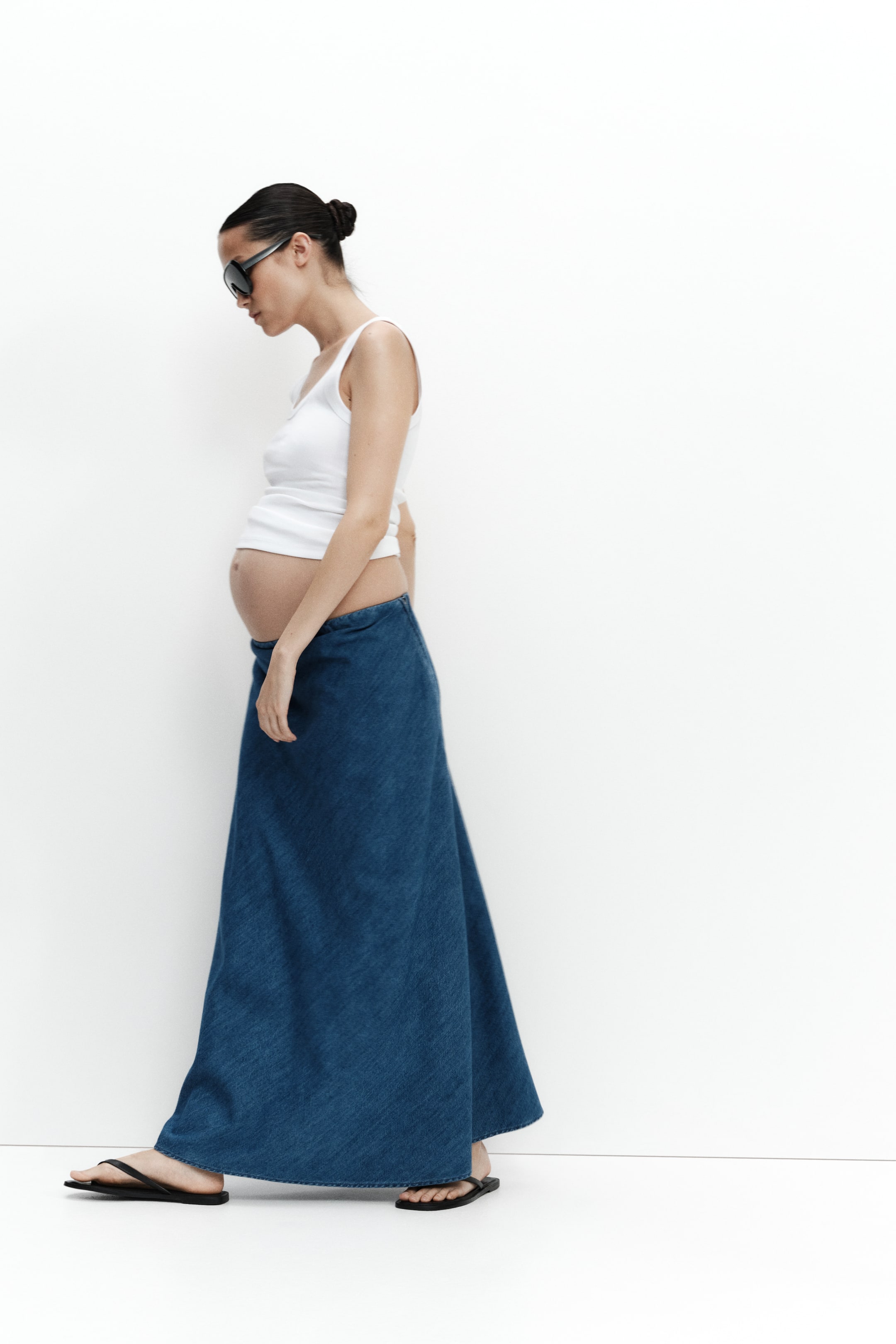 Женские юбки H&M MAMA Satin Slip Skirt — фото 3