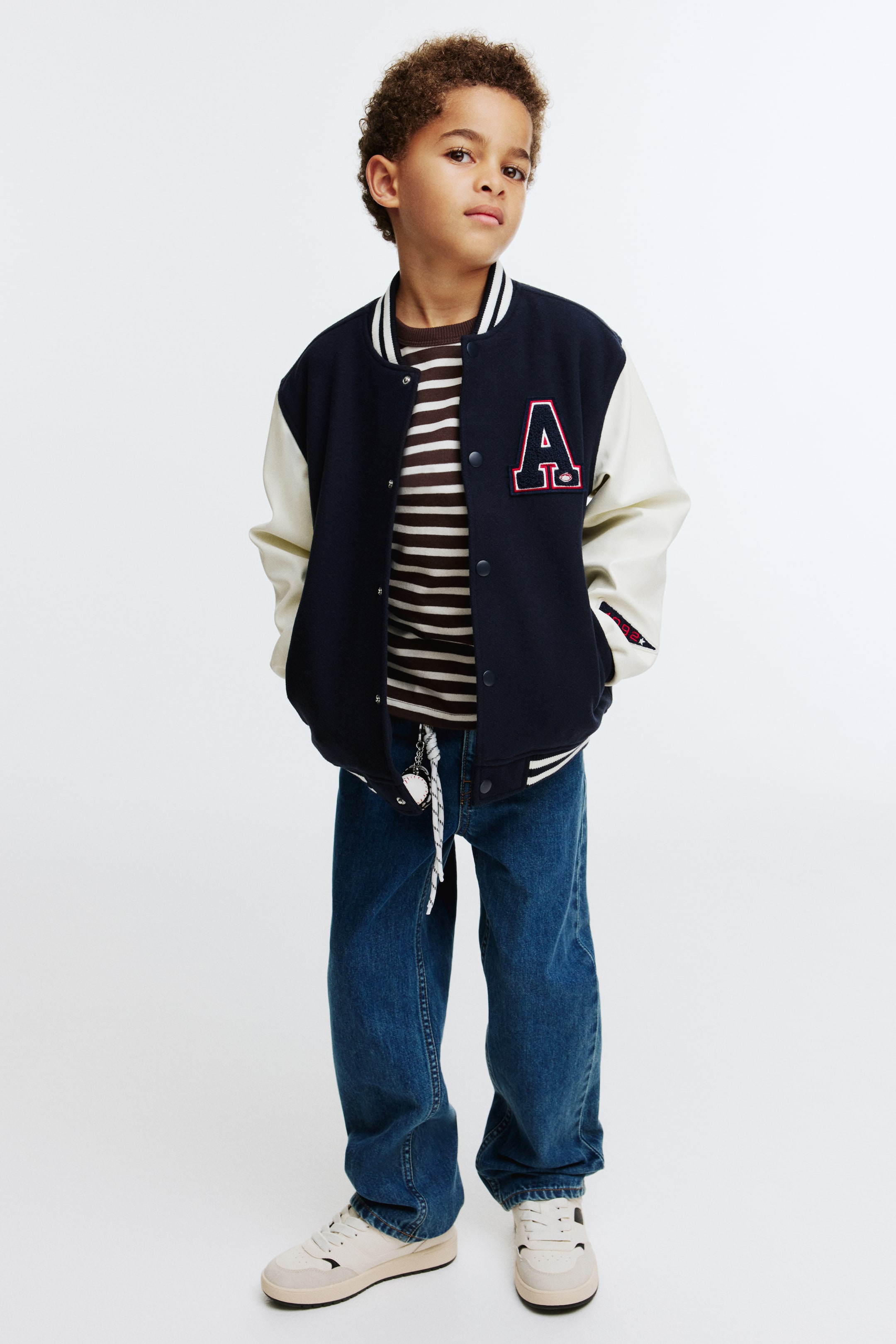 Ampliar la imagen: Chamarra de baseball con diseño - Azul marino/New York City - Kids | H&M MX 1