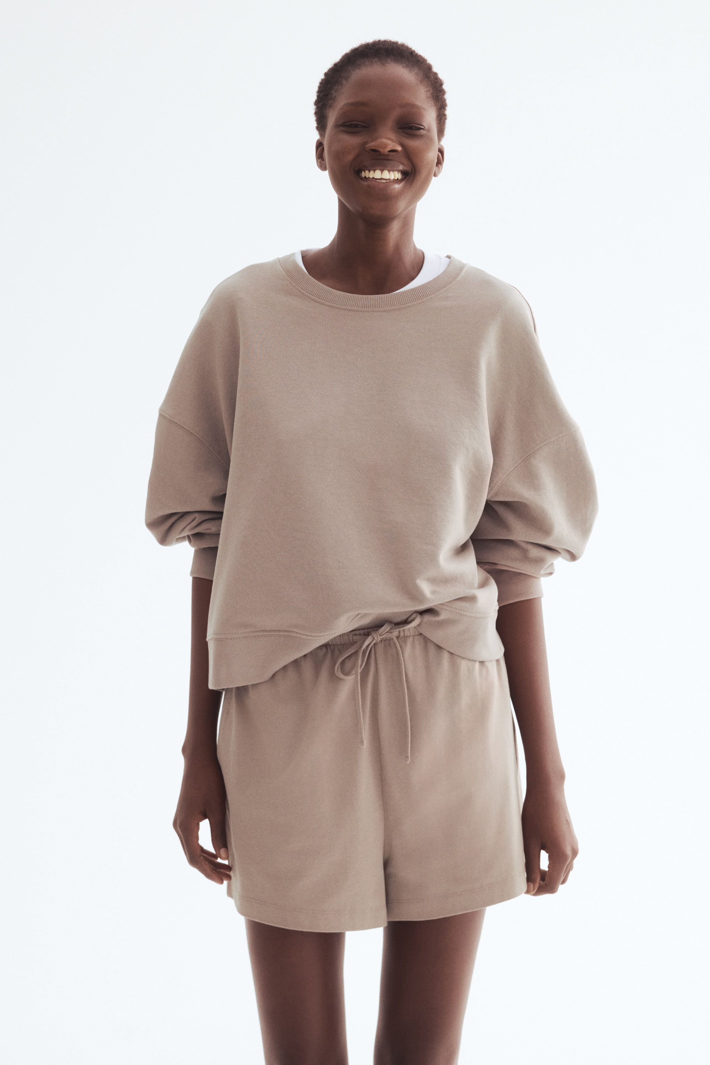 Katoenen short met trekkoord - Beige