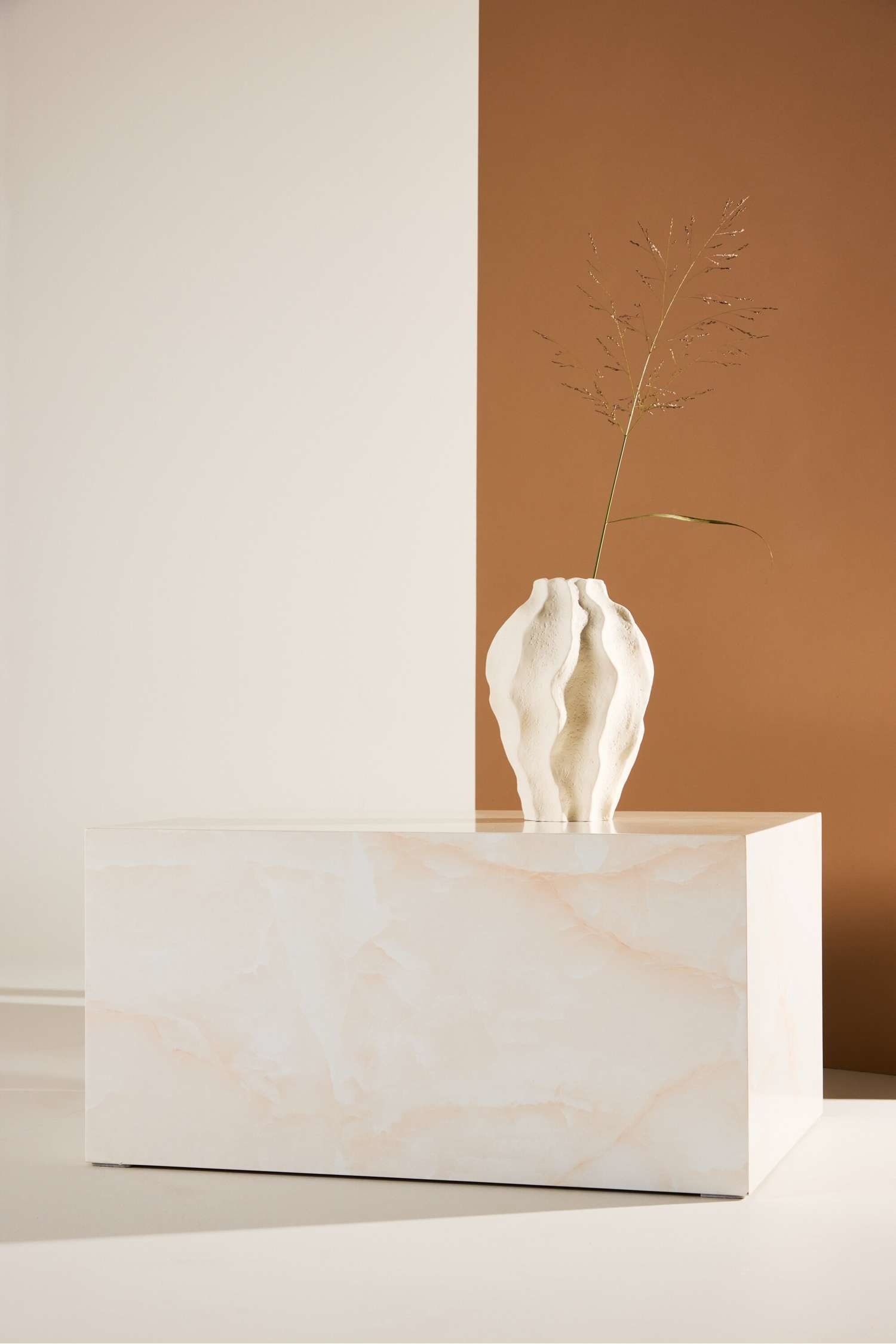 York Sofa Table - Mdf, Light Yellow/Mdf, Dark Green