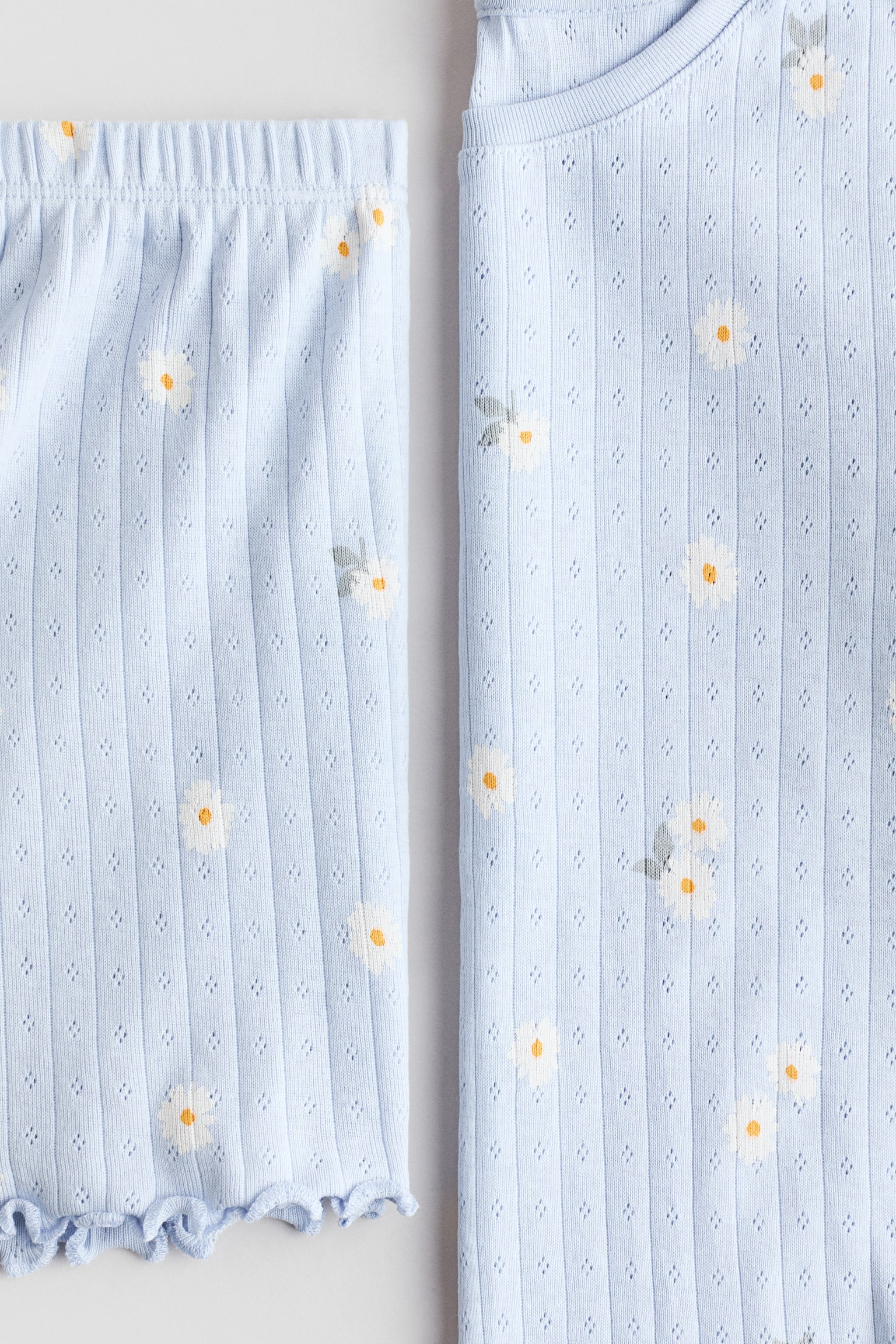 Printed pyjamas - Light blue/Daisies/Cream/Floral/Cream/Butterflies/Light beige/Bunnies - 2