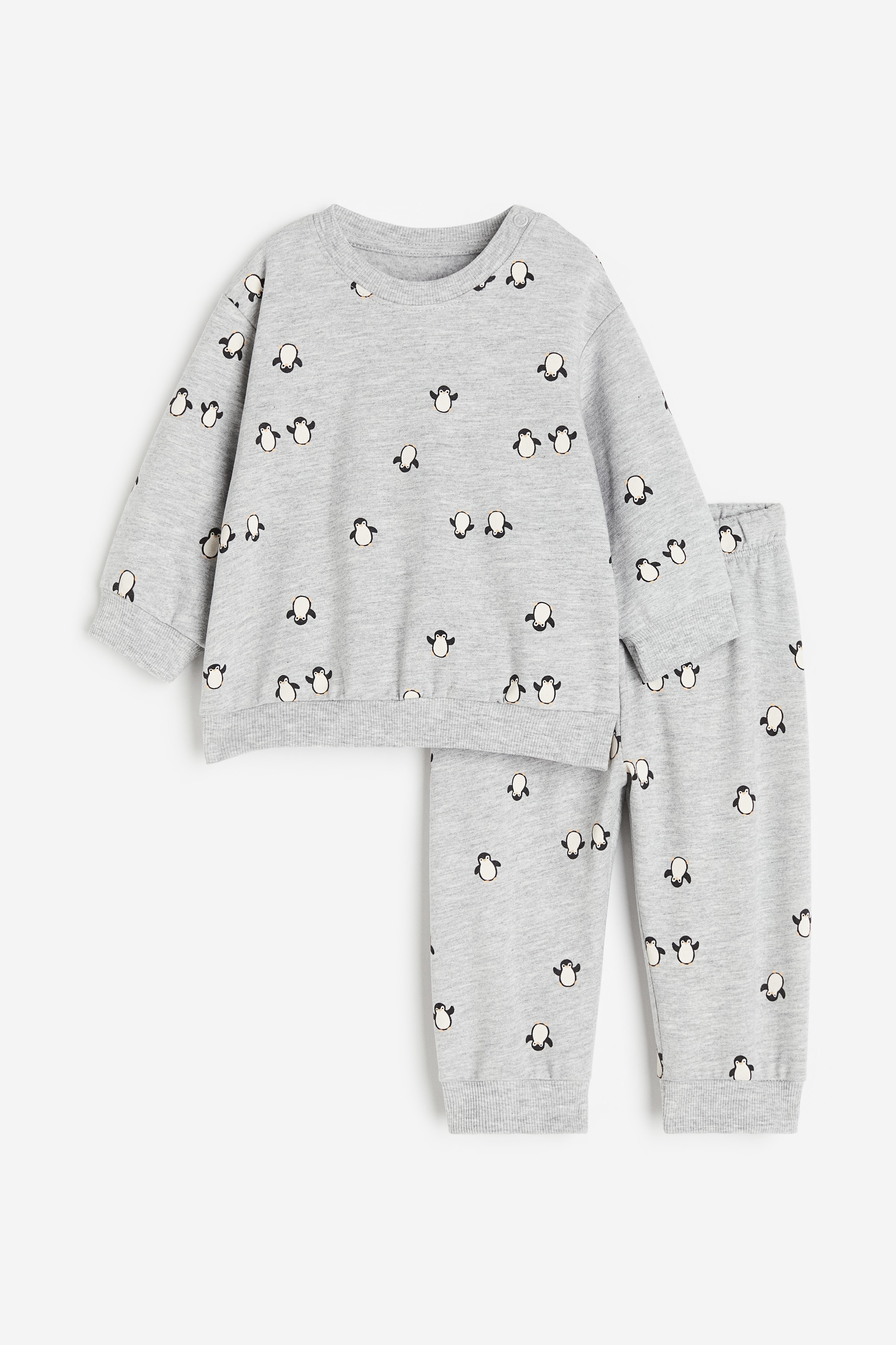 【IT-DOGS】itdogs⭐︎ニット⭐︎バンビ？ 2025年最新】itdogの人気アイテム - メルカリ