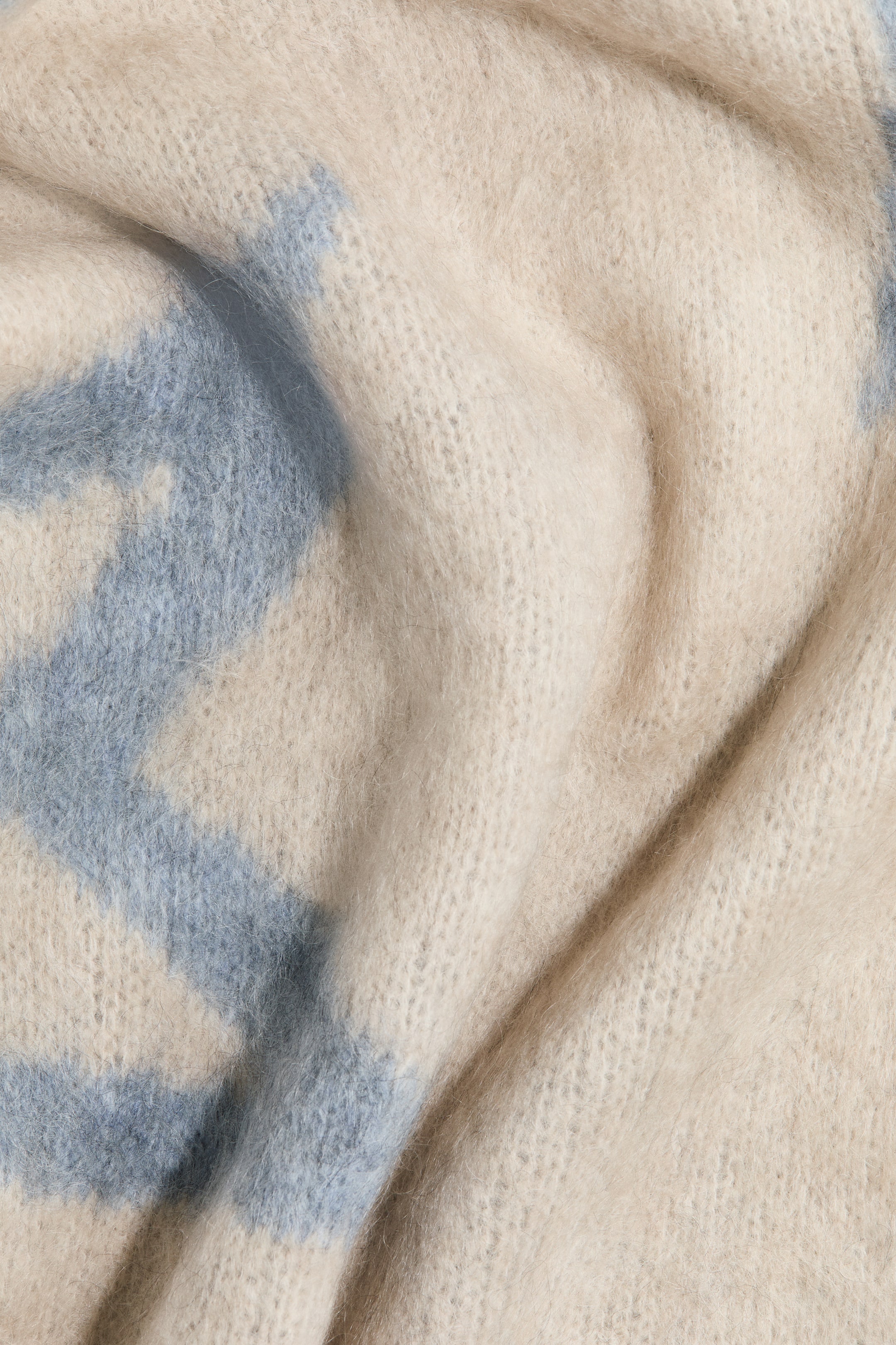 View larger image: Mohair-blend scarf - Light blue/Cream - Ladies | H&M HK 4