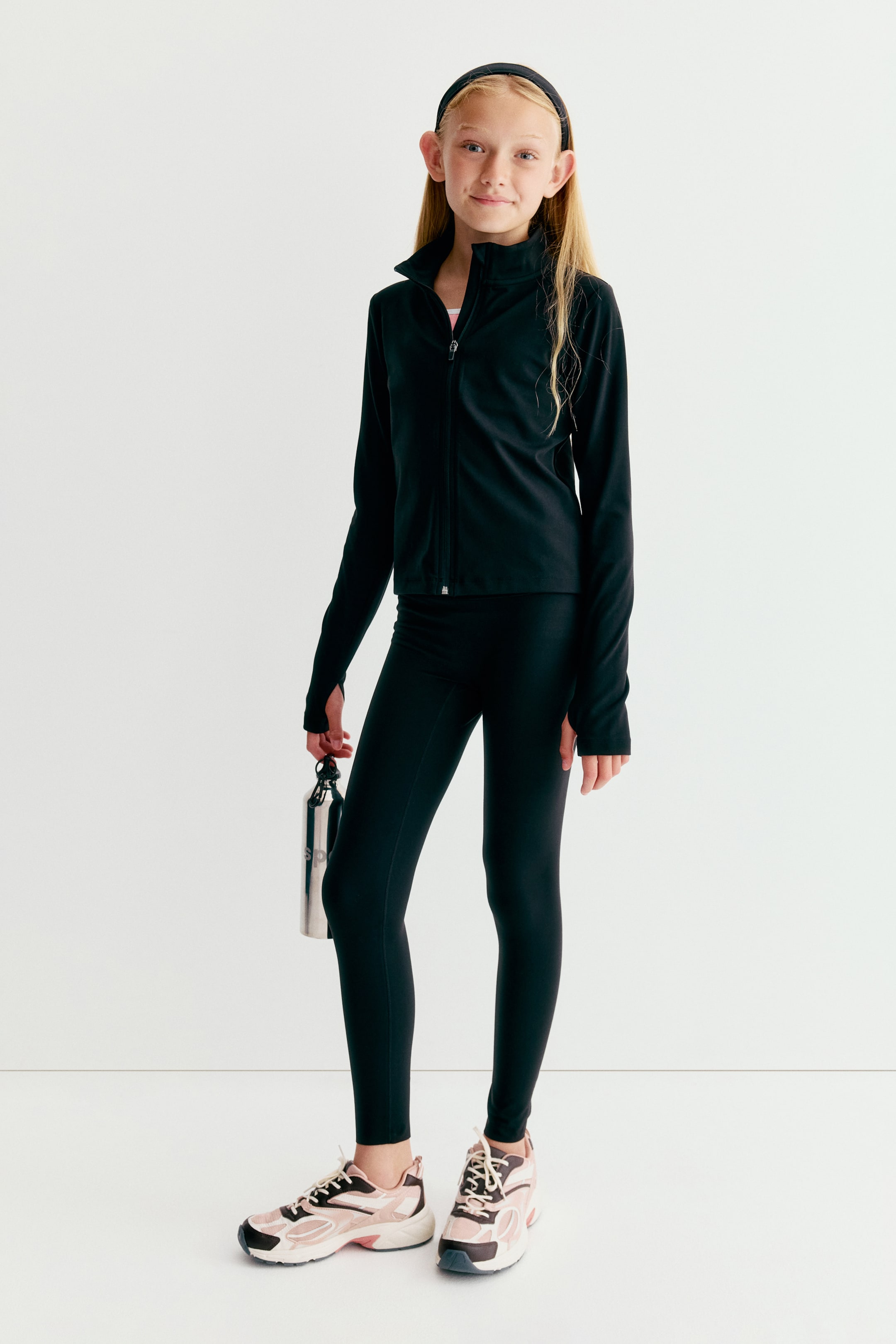 Vis større bilde: Treningsleggings med SoftMove™ - Sort - Kids | H&M NO 1
