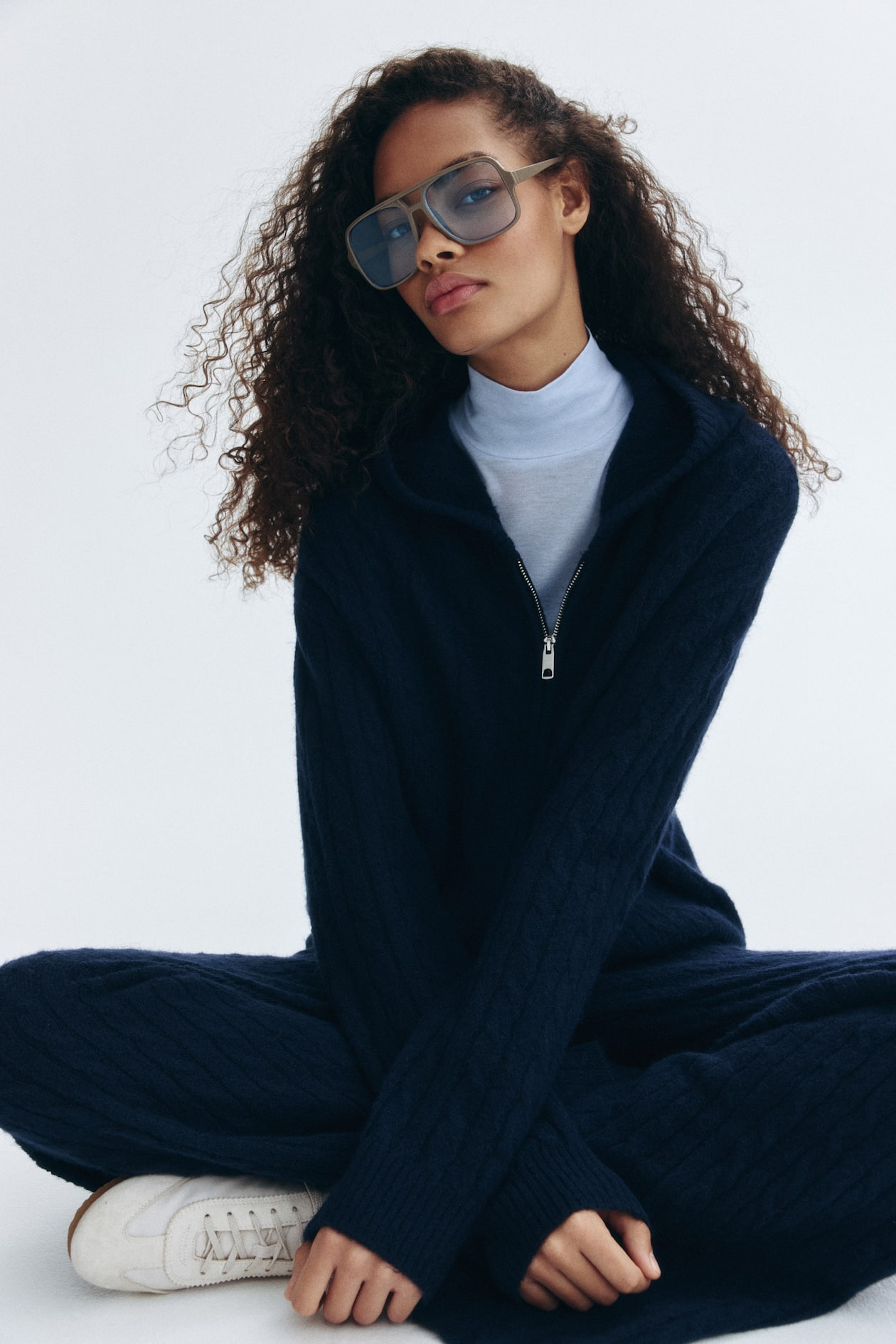 Gilet zippé en maille torsadée - Bleu marine - FEMME | H&M FR