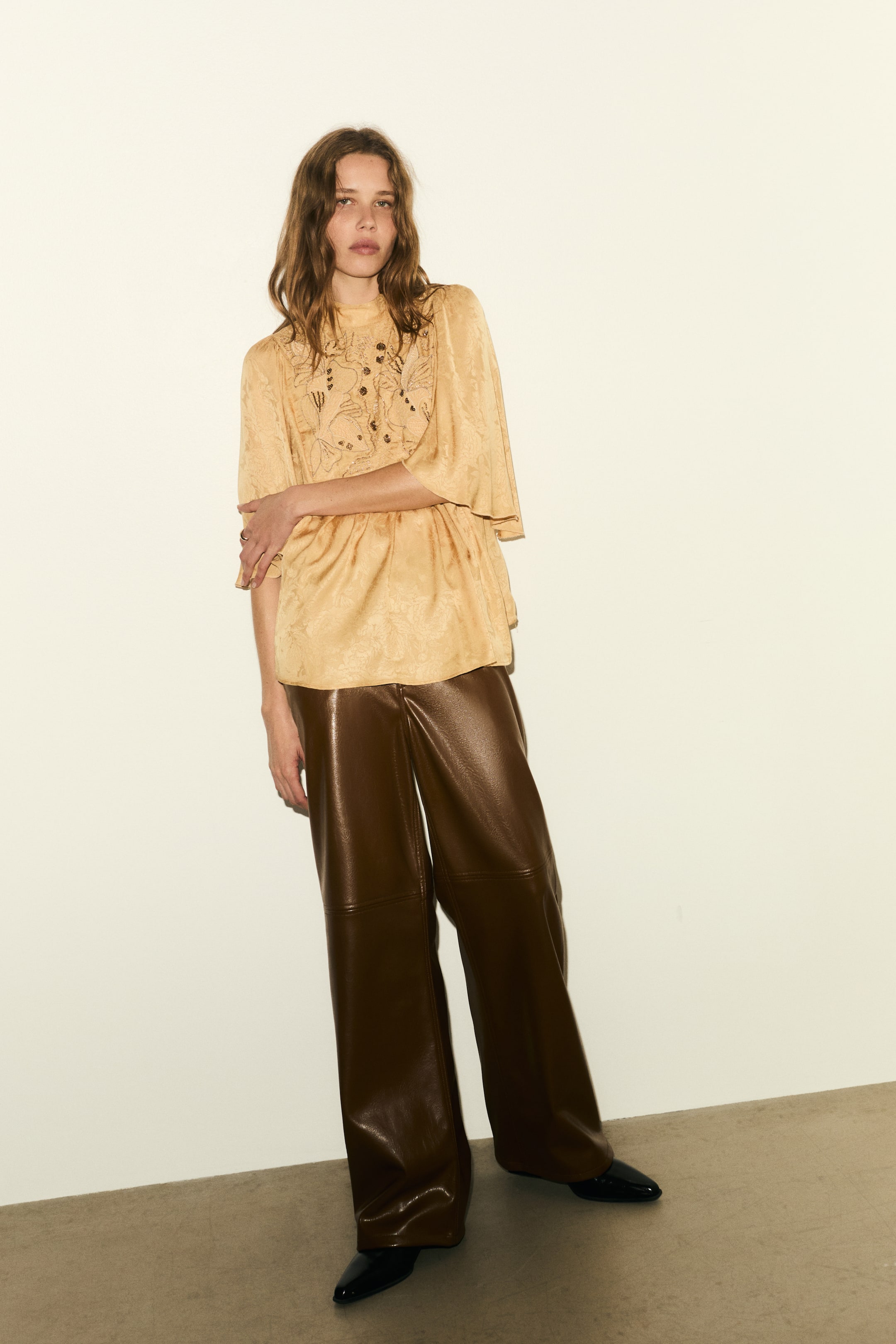 View larger image: Embroidered jacquard blouse - Yellow - Ladies | H&M 3