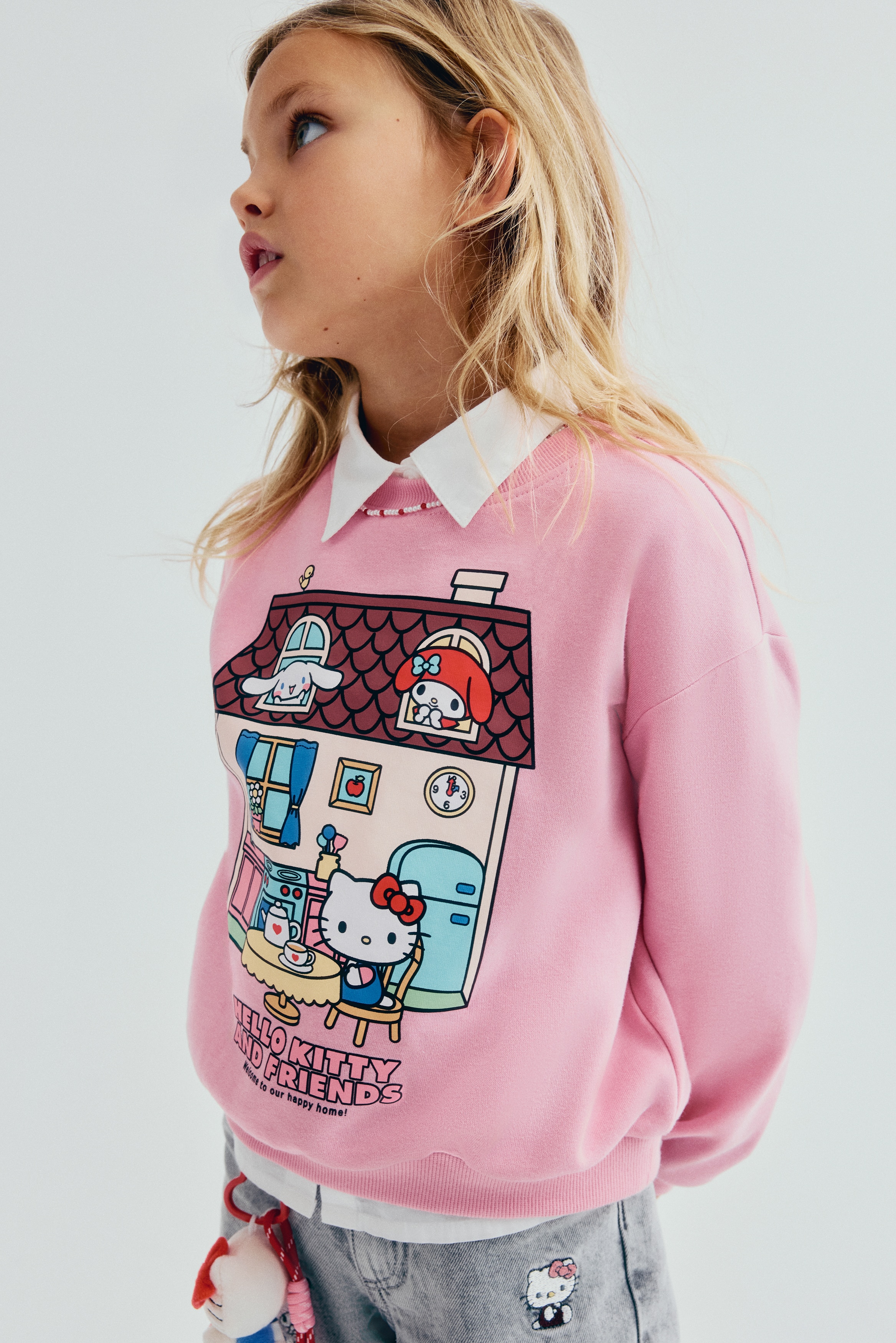 Felpa stampata con interno spazzolato - Rosa/Hello Kitty/Grigio/K-Pop Demon Hunters/Grigio mélange/Minni/Viola/Casa di bambole di Gabby/Light red/Hello Kitty/Viola polvere/Hello Kitty/Rosa/CapyFun/Blu scuro/Harvard University/Turchese/Minni/Bianco/Hello Kitty/Azzurro/Lilo & Stitch/Rosa chiaro/Pochacco/Beige/Squishmallows