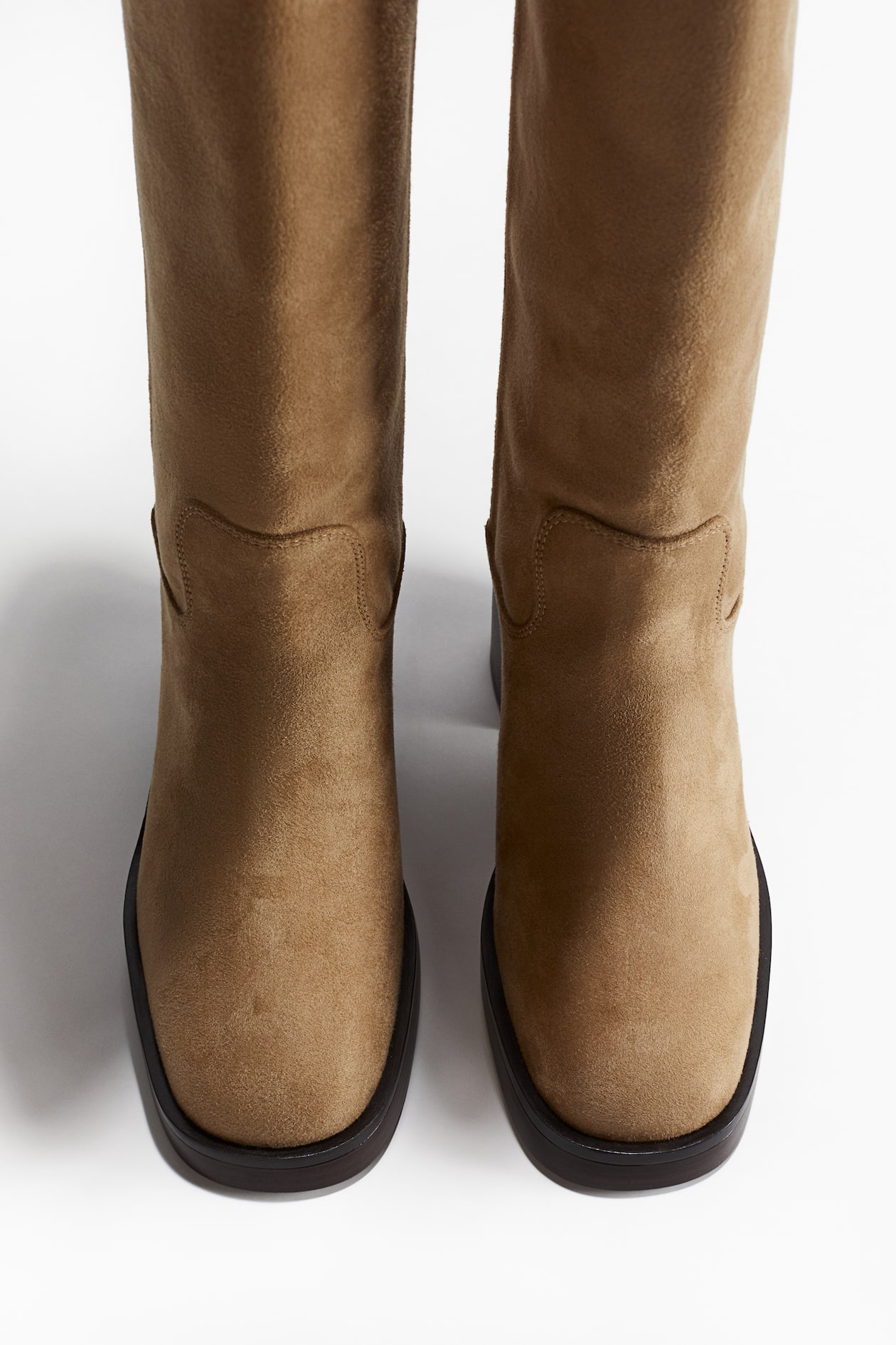 H. BOOT TREAD SLICK BEIGE BOOTS