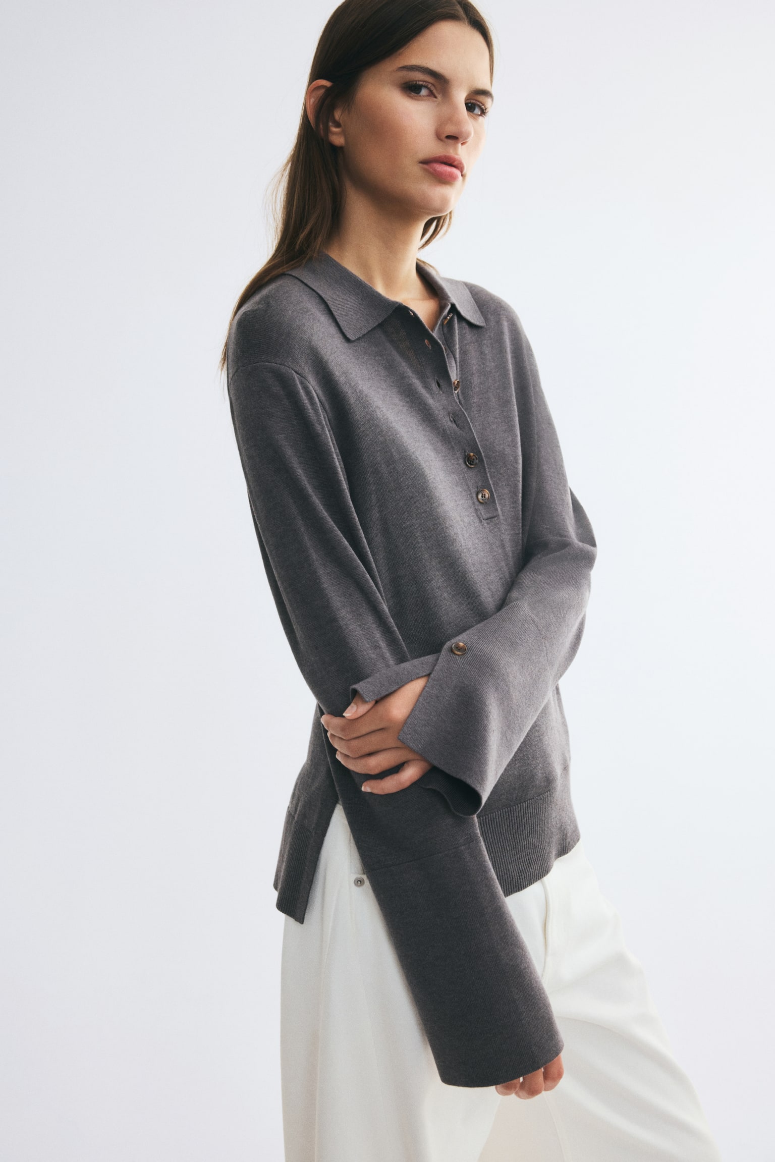 Женское поло H&M Fine-Knit Polo Shirt, цвет: Тёмный серый меланжевый — фото 2