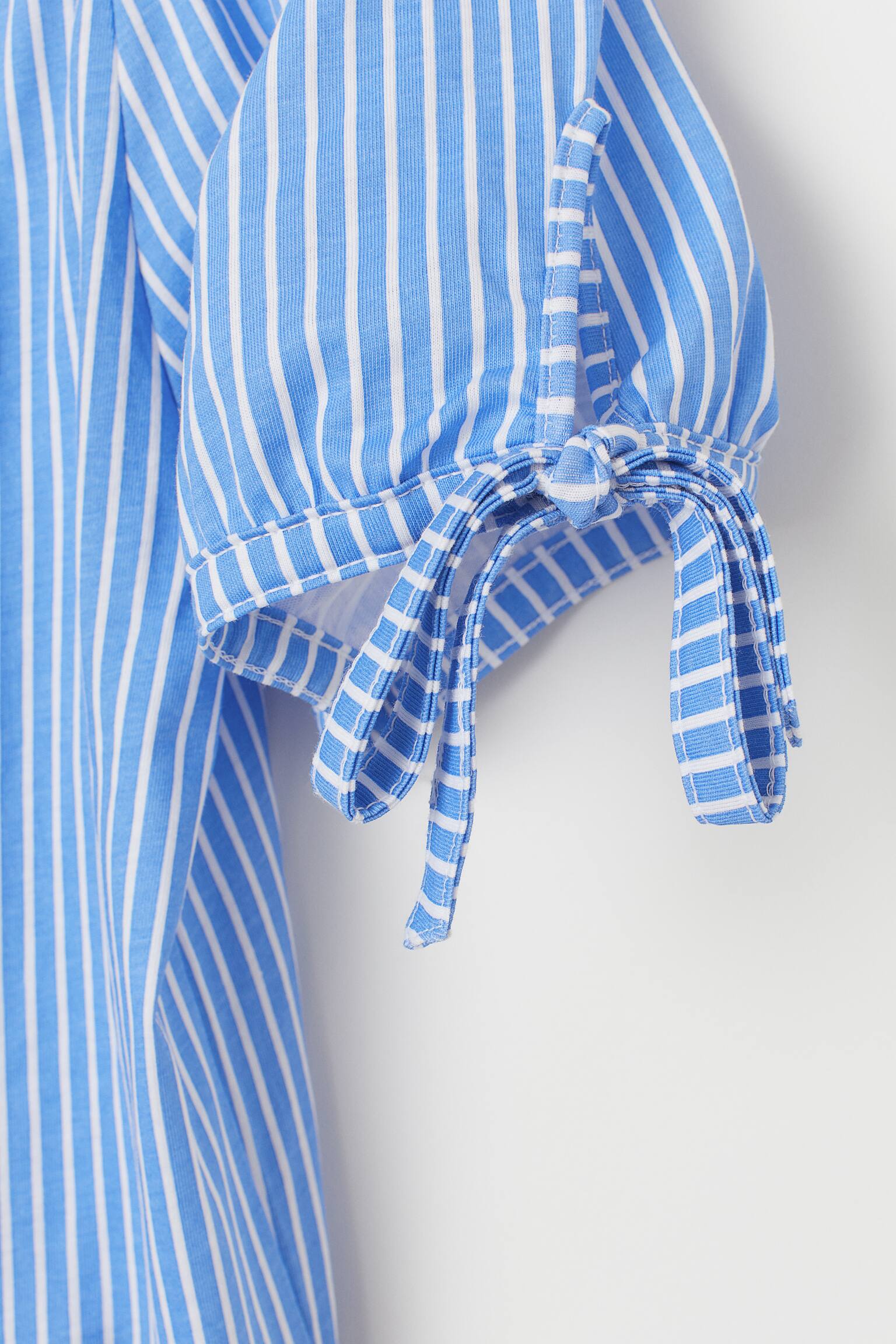 Blue Stripe Bishop Sleeve Blouse H&M (100% Cotton) - M/size 10 main image 0
