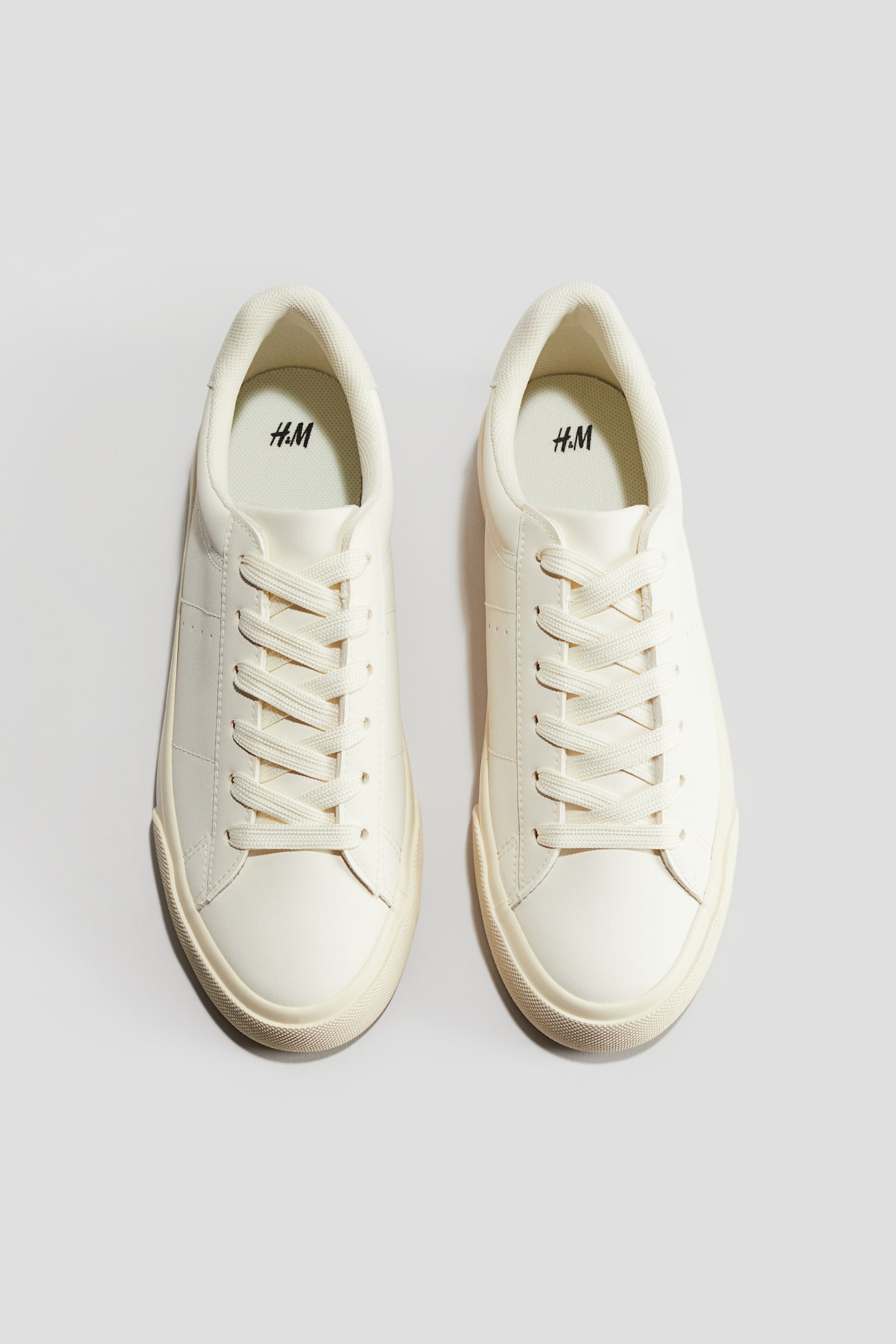 Trainers - White - 3