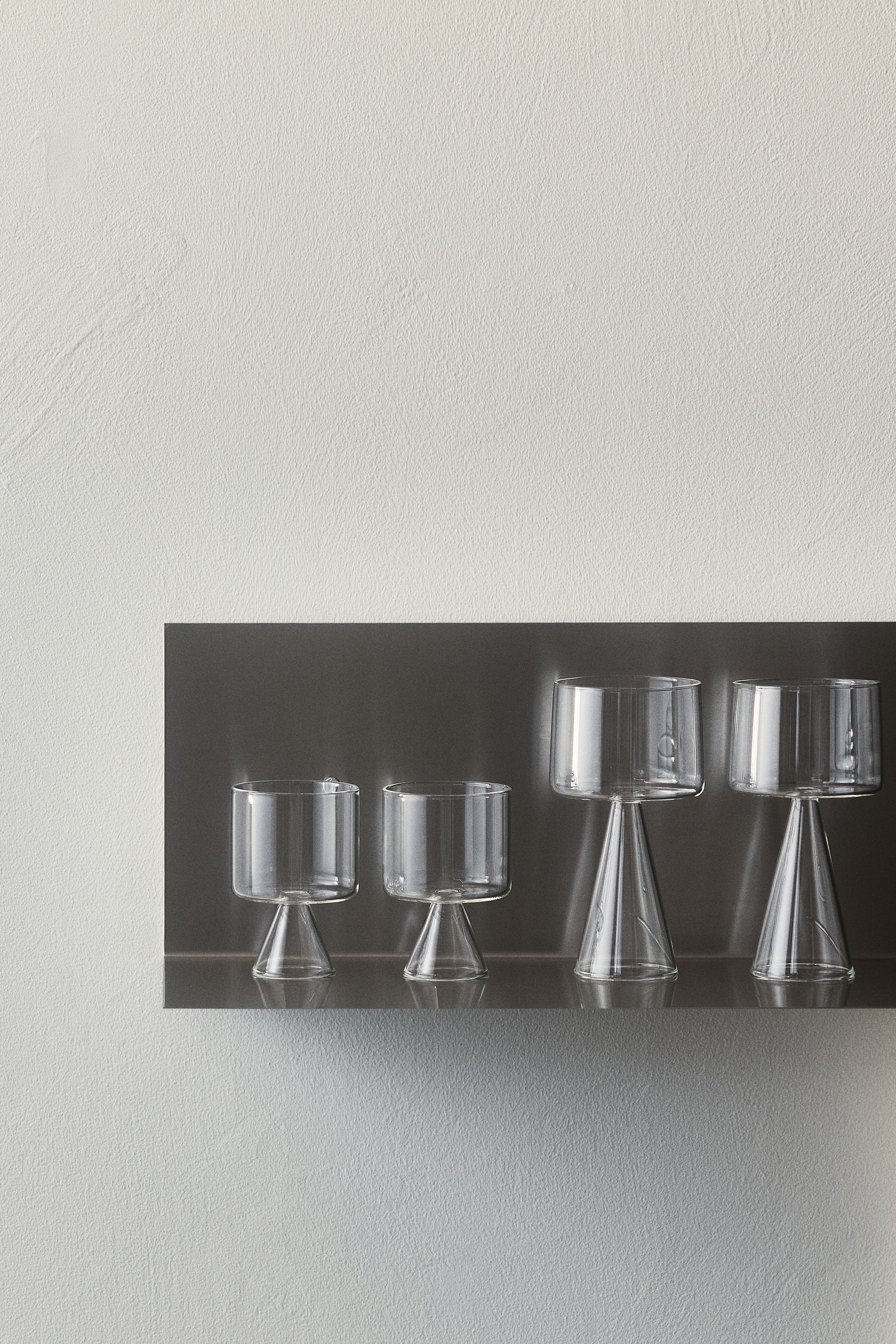 2-Pack Mouth-Blown Beverage Glasses - Transparent