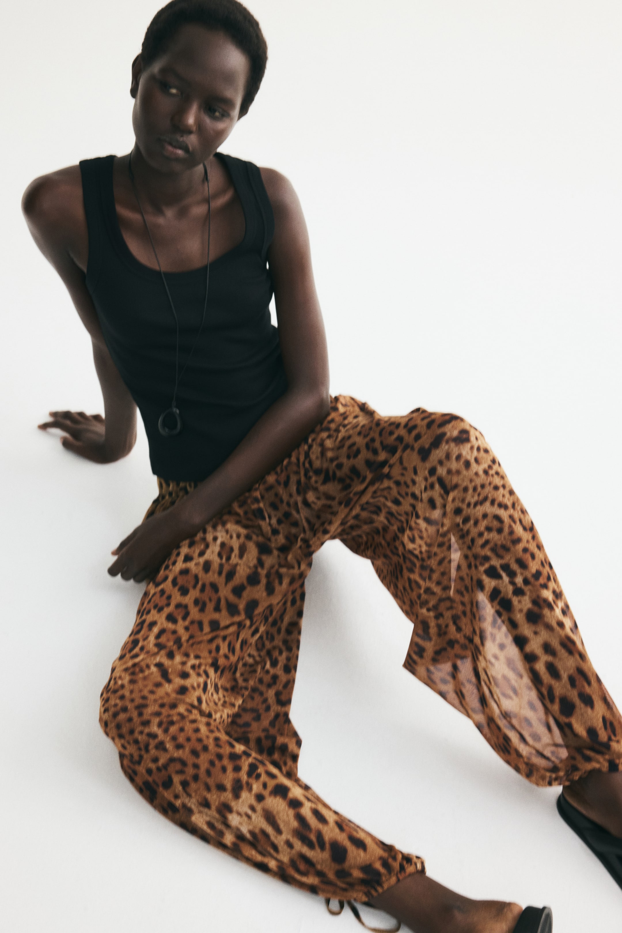 Mesh Balloon-Leg Pants