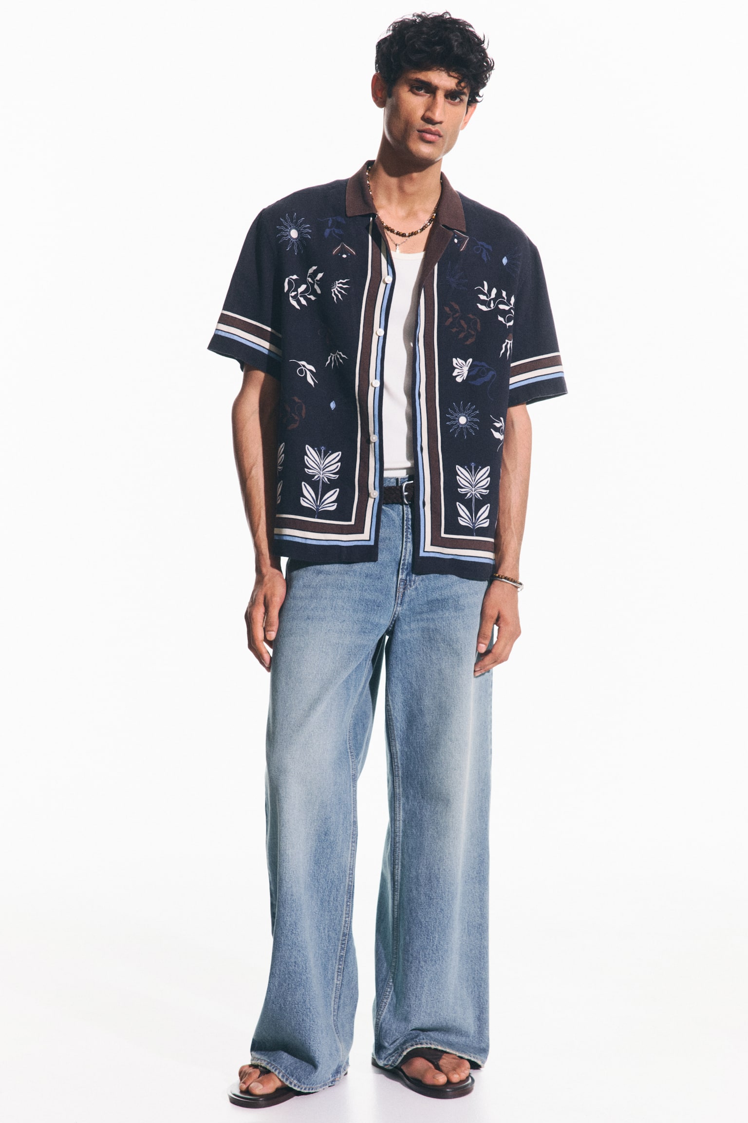 Regular Fit Linen-blend resort shirt - Dark blue/Floral/Cream/Floral - 4