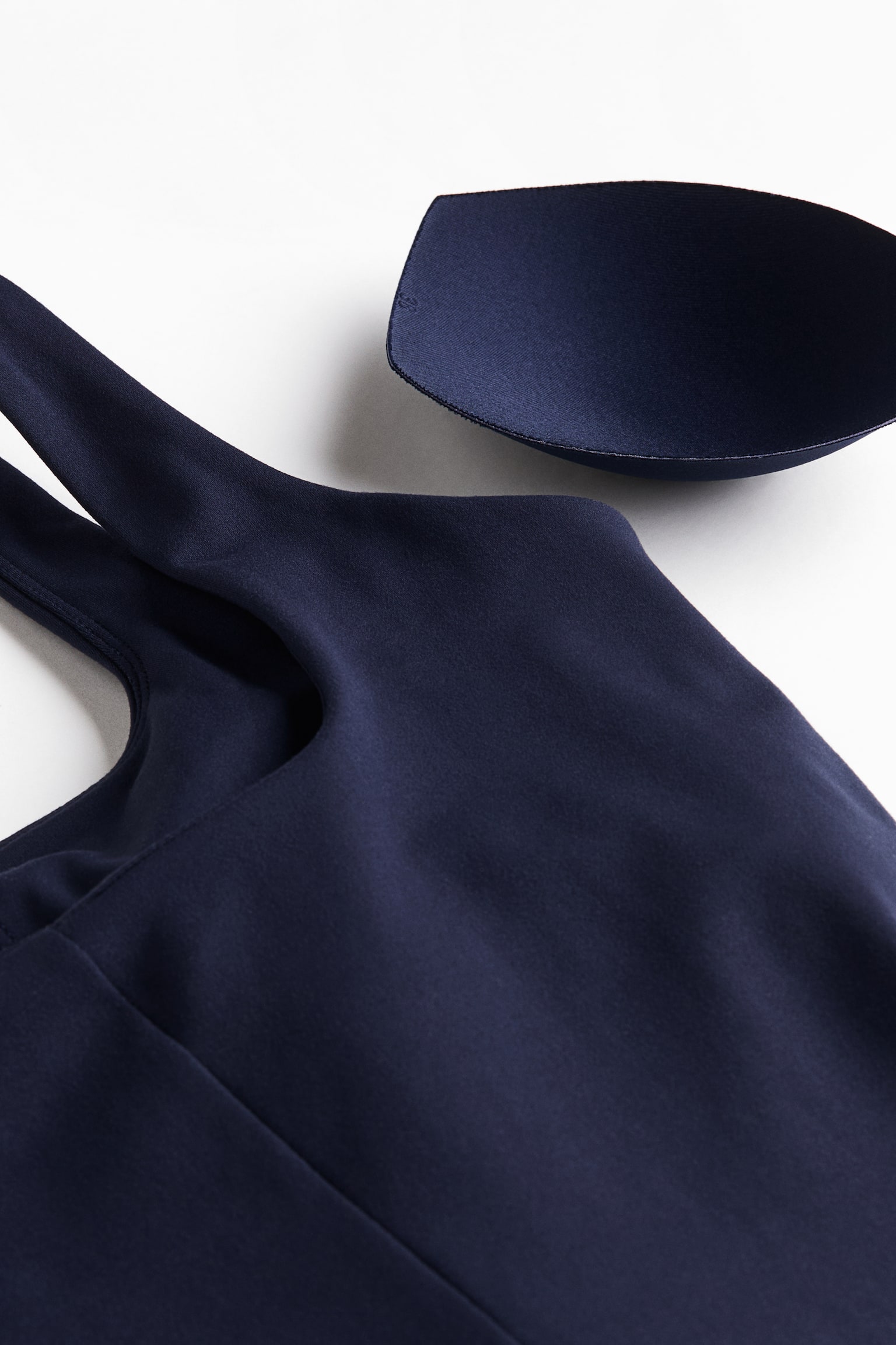 Женское платье H&M Move Tennis Dress with SoftMove™, цвет: Тёмно-синий — фото 3