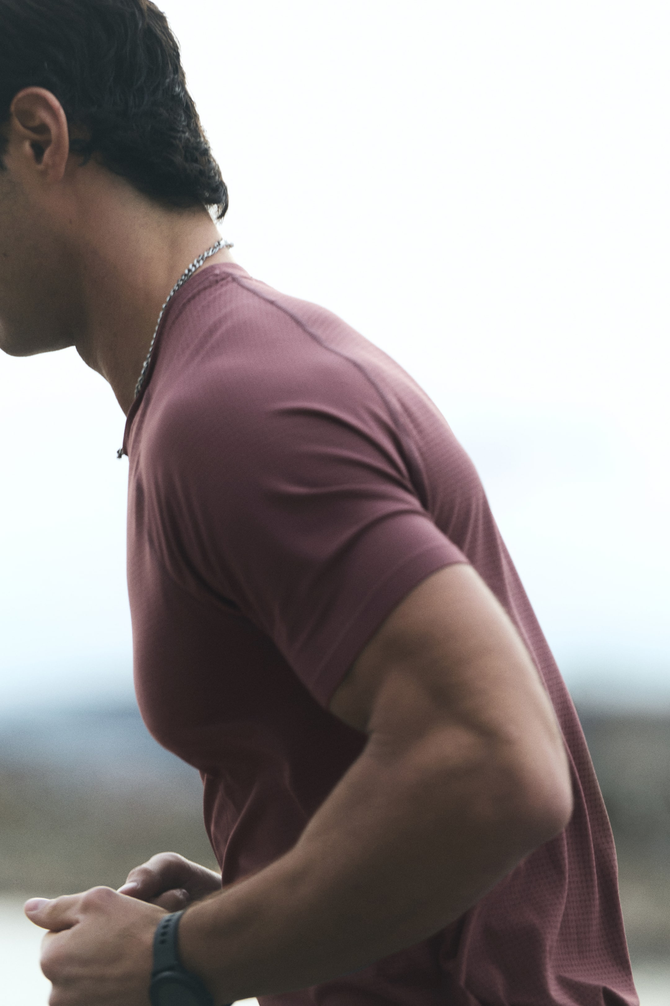 הצגת תמונה גדולה יותר: טישירט ספורט DryMove™‎ Muscle Fit‎ - ורוד כהה - Men | H&M IL 6