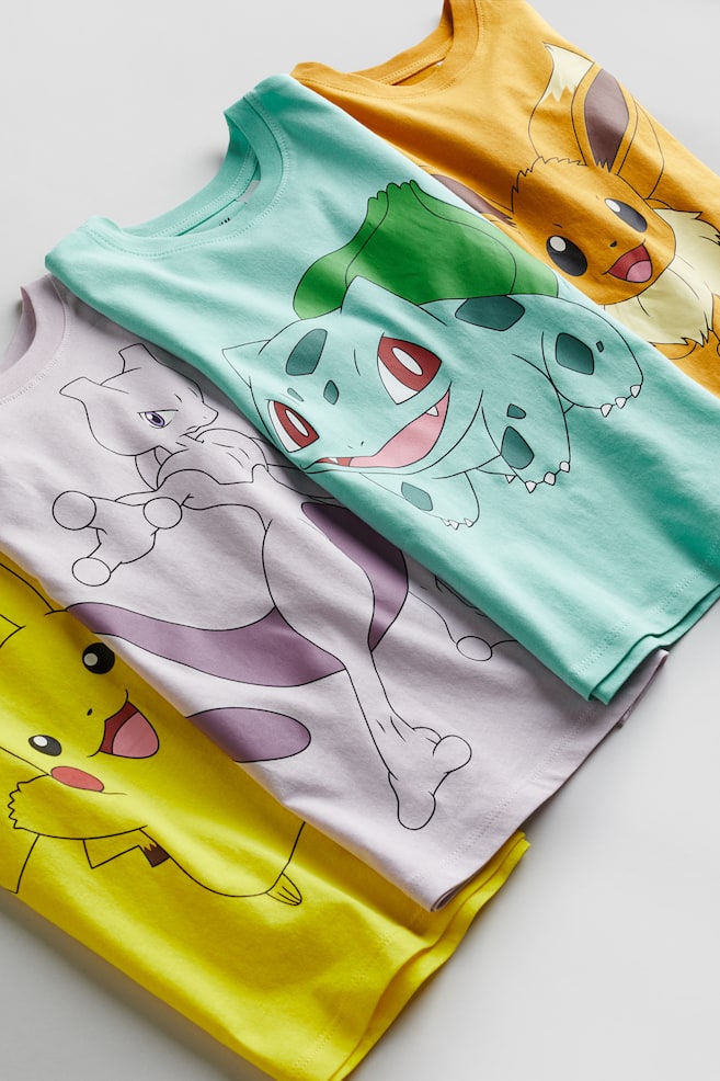 T-shirt con stampa 4 pezzi - Giallo acceso/Pokémon/Giallo/Pokémon/Blu acceso/Sonic il riccio - 4
