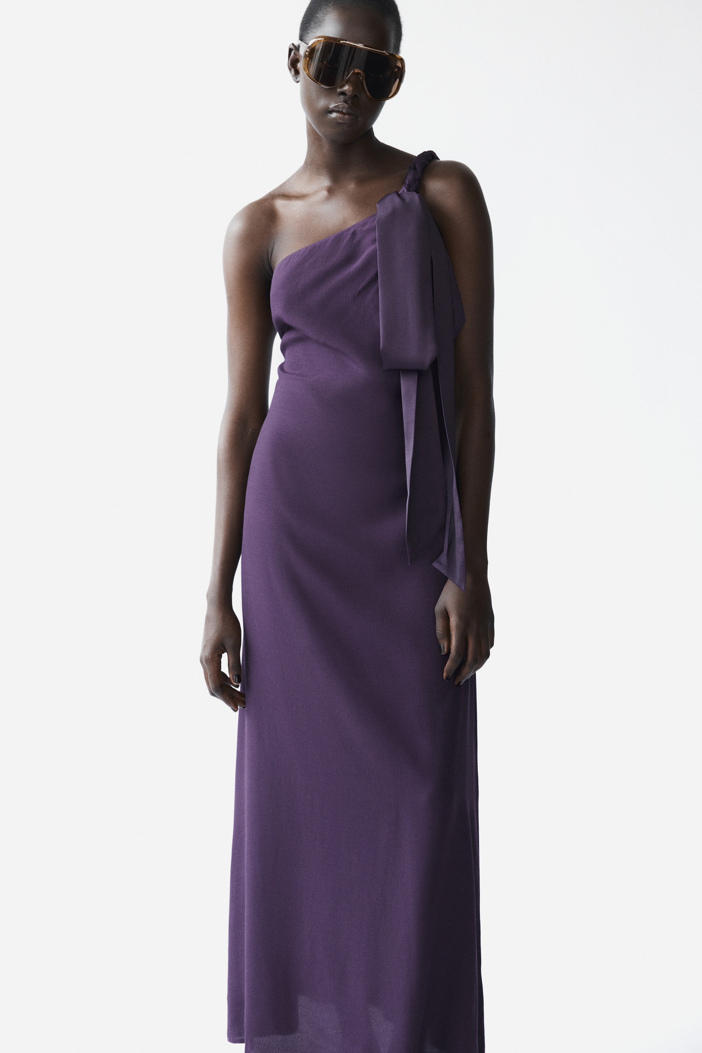 Wedding Guest Dresses | Midi, Long-Sleeve & More | H&M US Wedding Guest Dresses | Midi, Long-Sleeve & More | H&M US